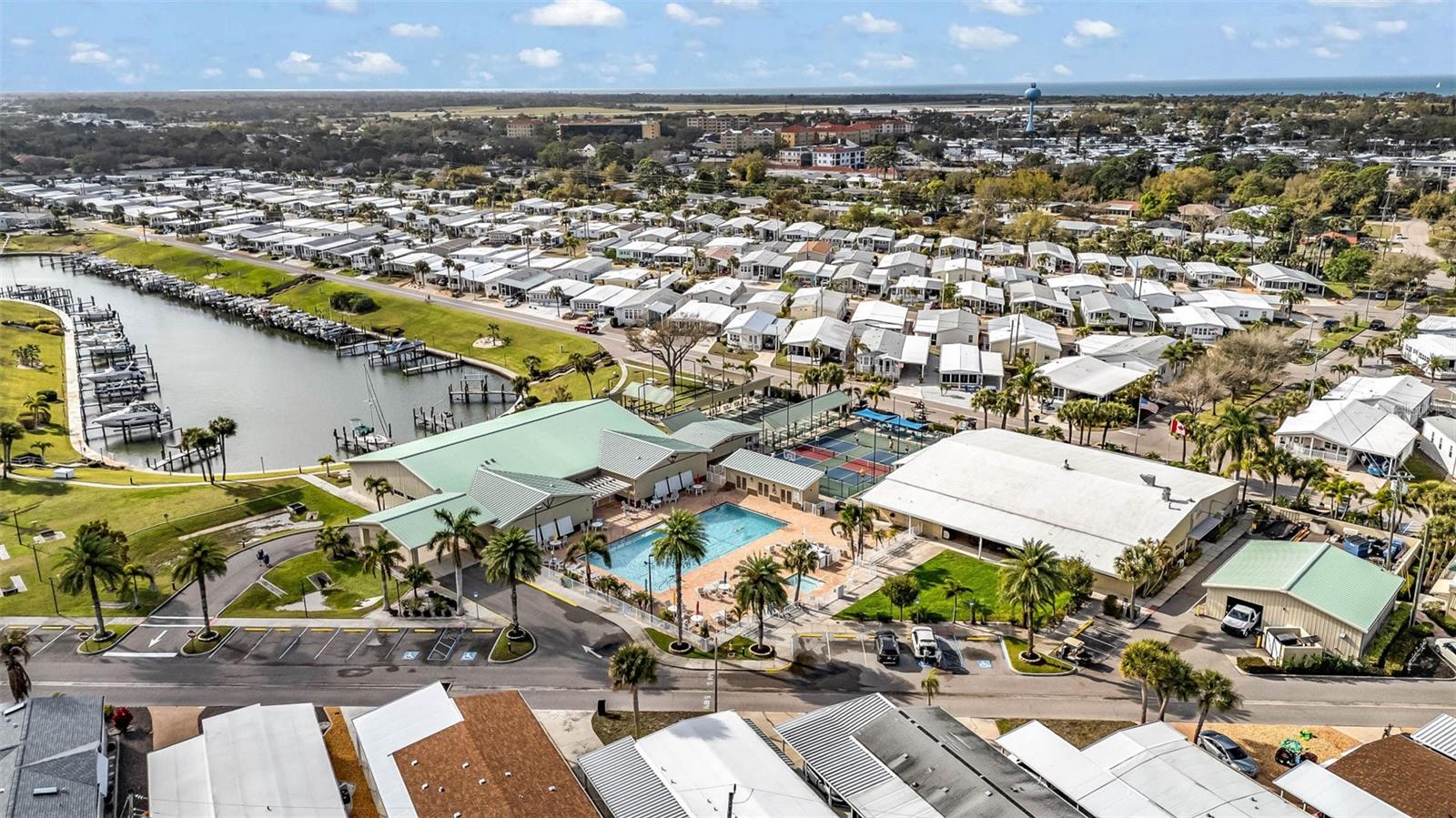 Image 48 of 52 For 634 Leisure  