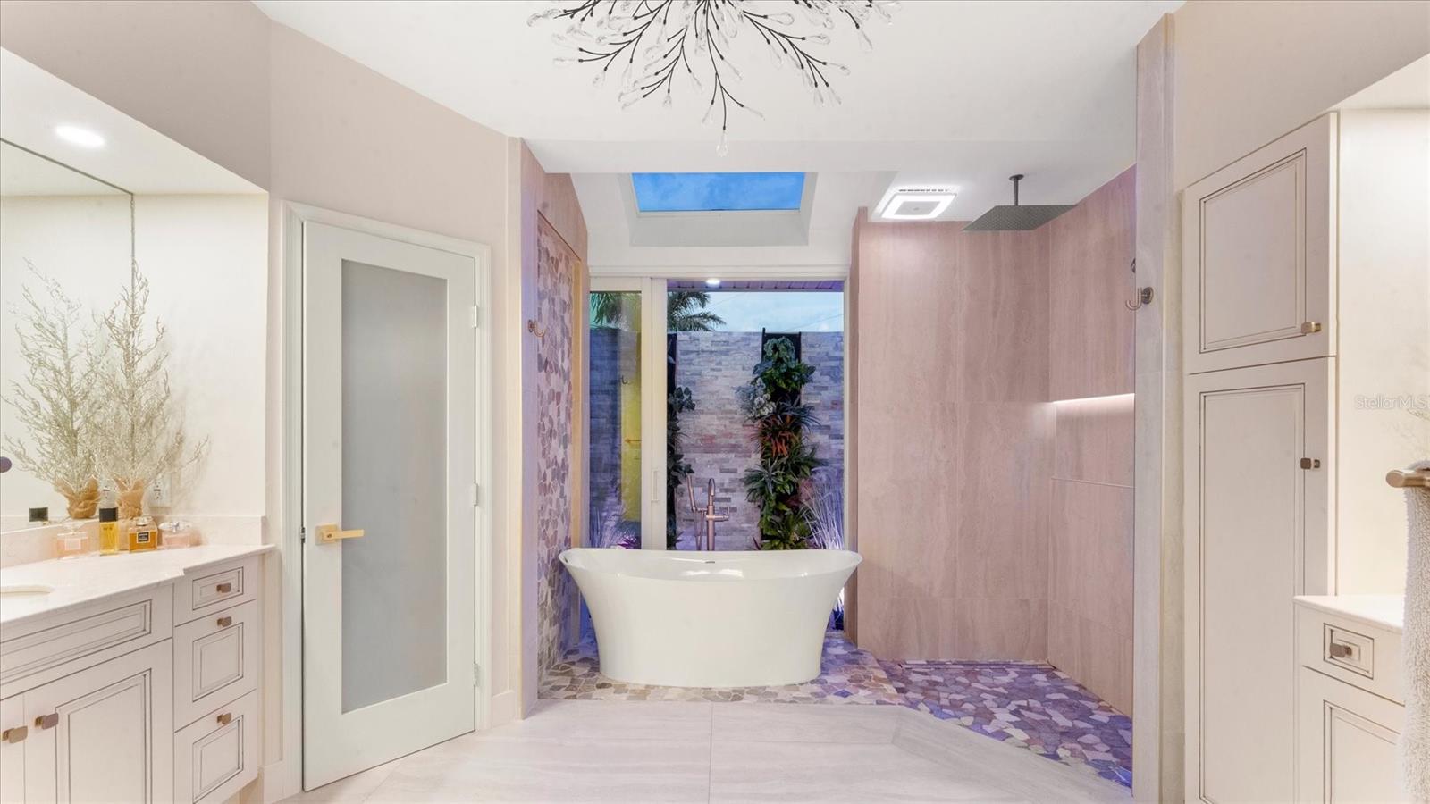 Image 10 of 99 For 2544 Rio Lisbo Court