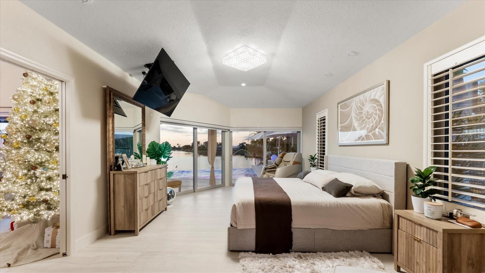 Image 13 of 99 For 2544 Rio Lisbo Court