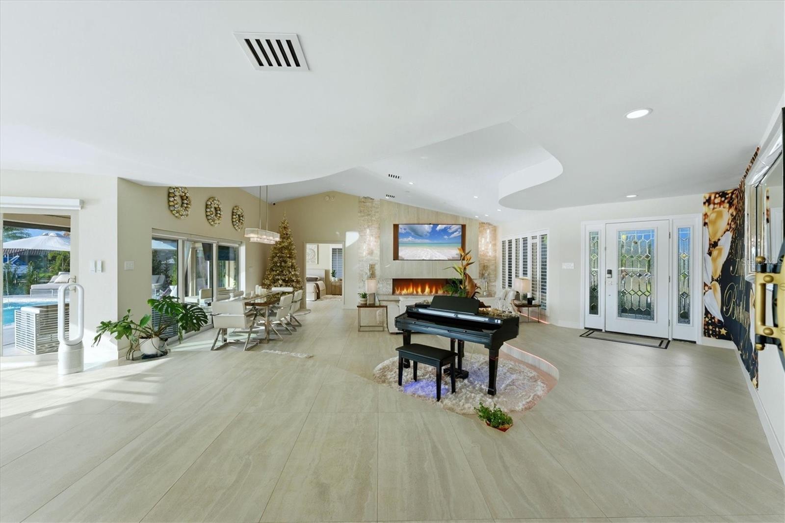 Image 14 of 99 For 2544 Rio Lisbo Court