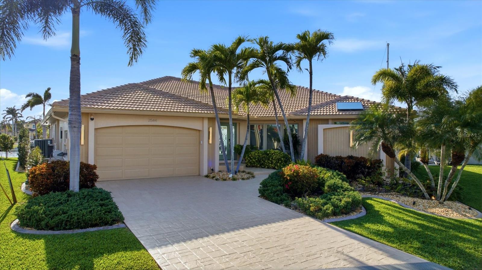 Image 46 of 99 For 2544 Rio Lisbo Court