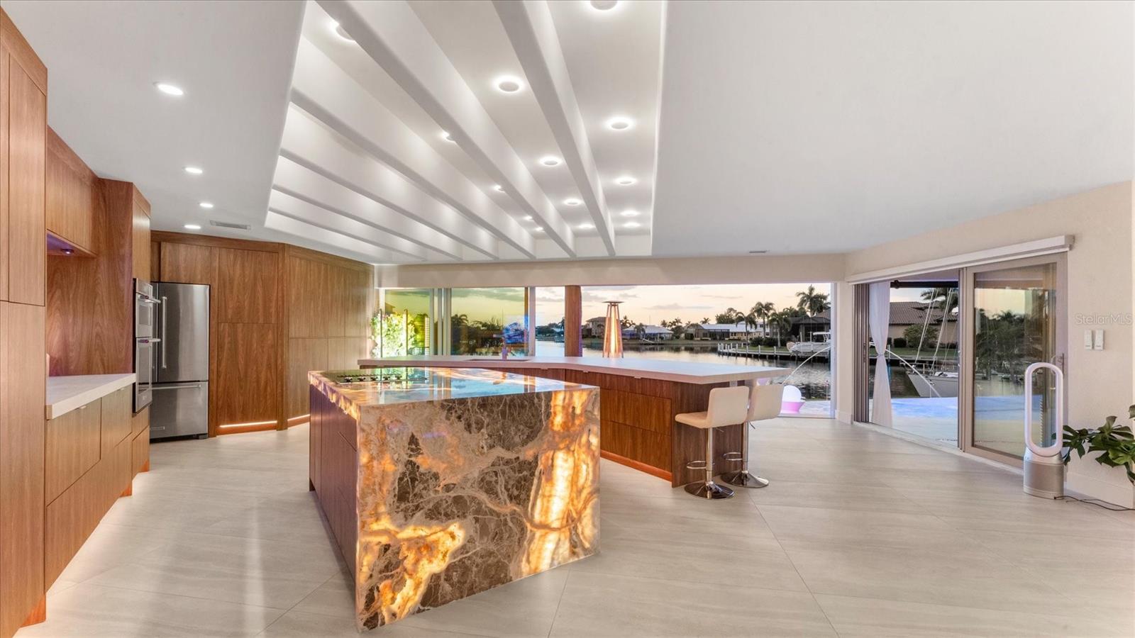 Image 6 of 99 For 2544 Rio Lisbo Court