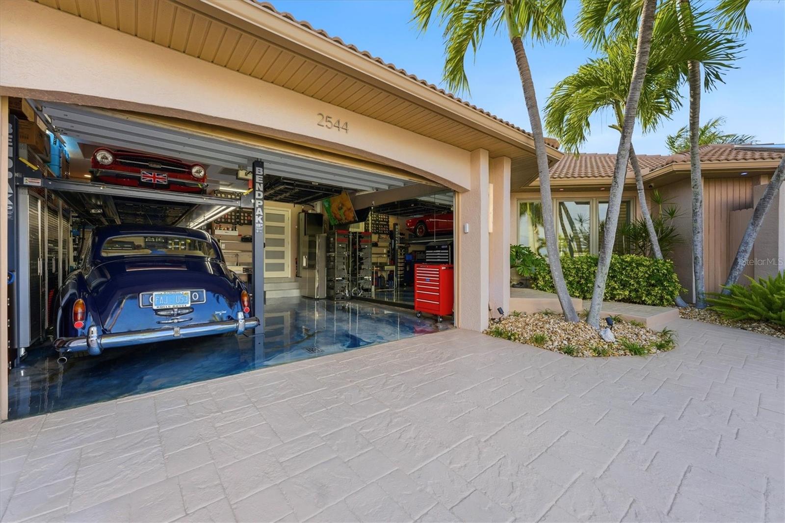 Image 90 of 99 For 2544 Rio Lisbo Court