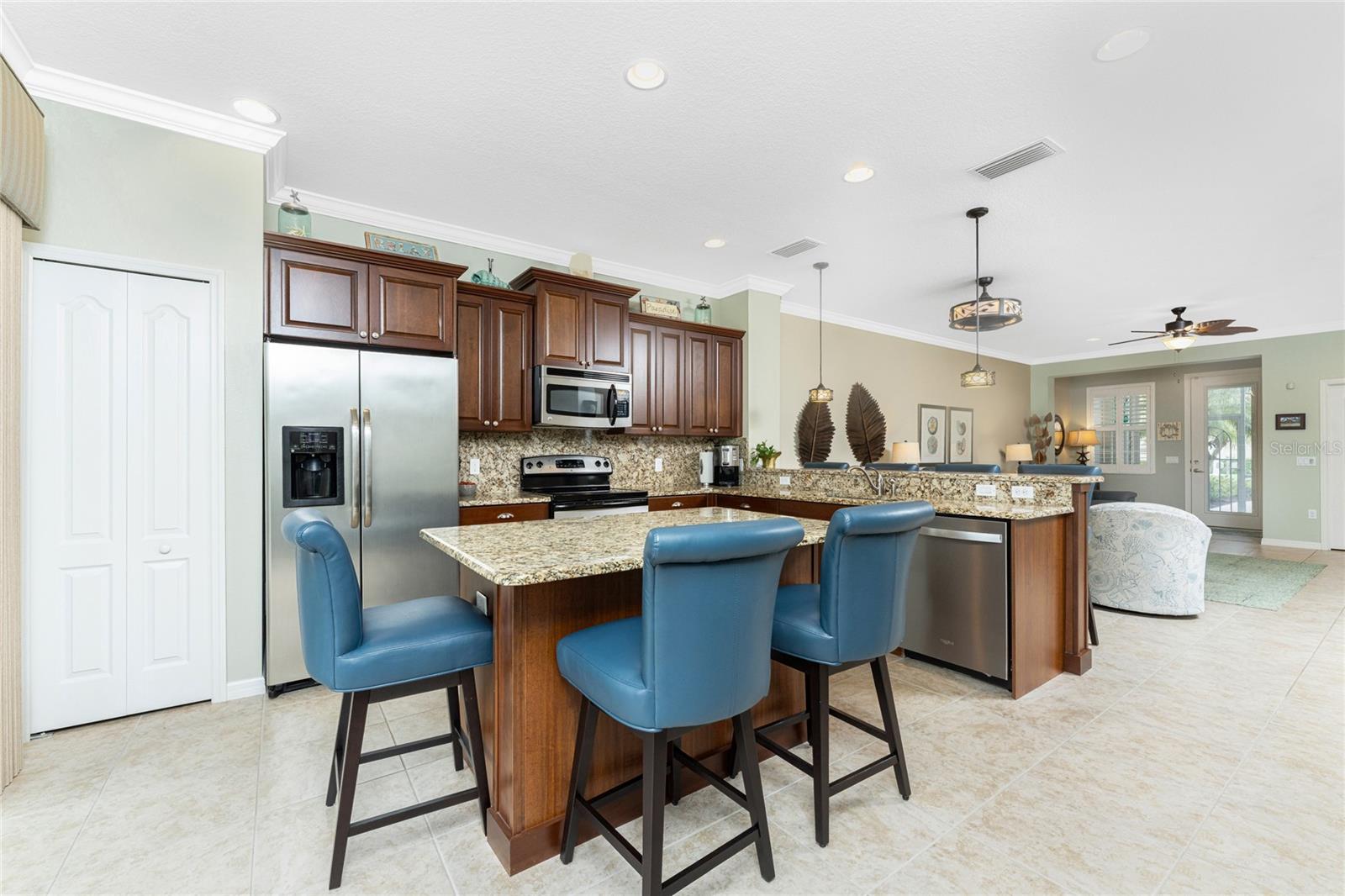 Image 14 of 68 For 27255 Ipswich Drive