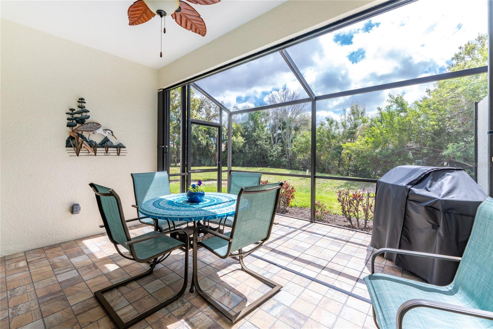 Image 38 of 68 For 27255 Ipswich Drive