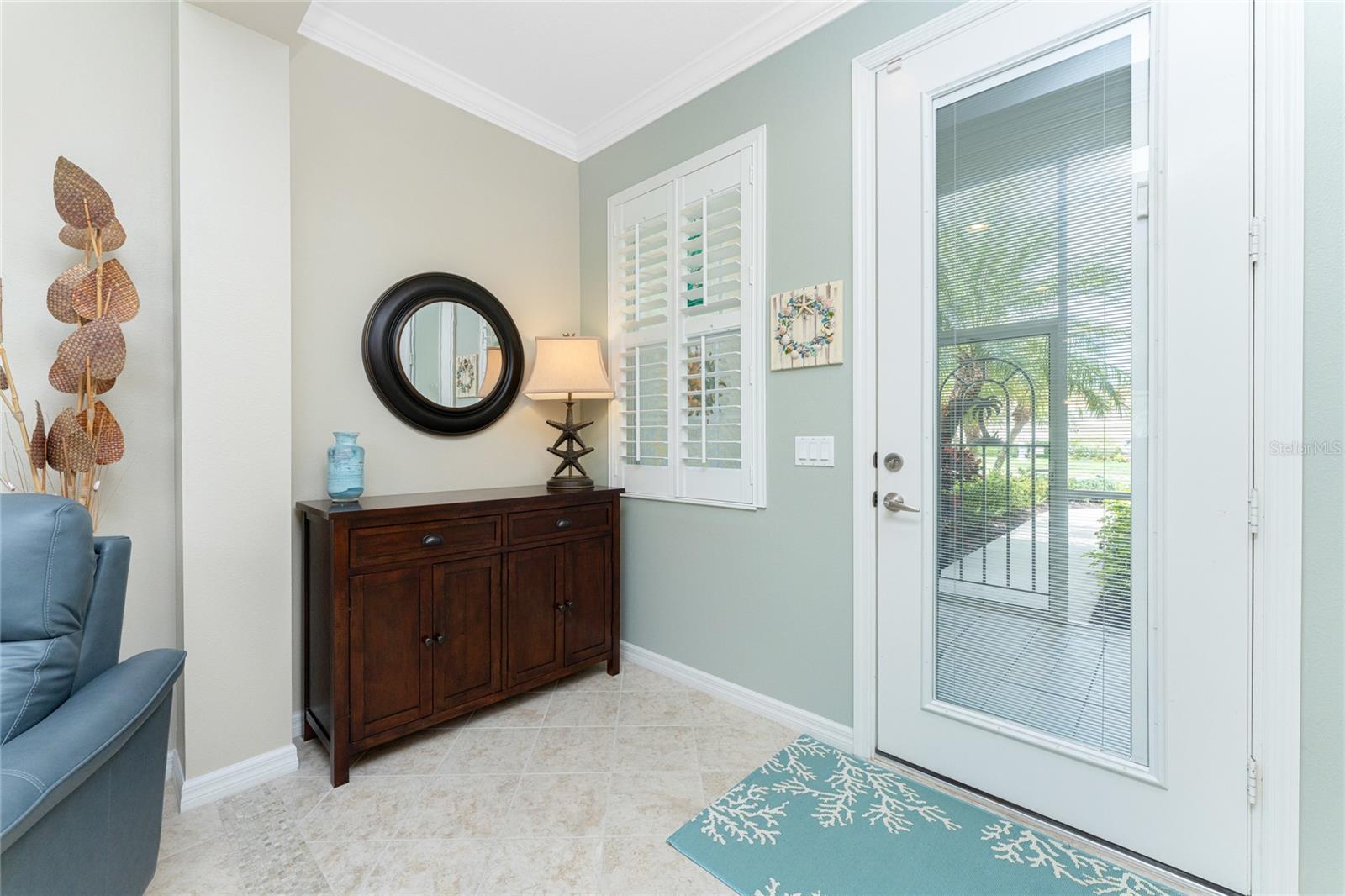 Image 5 of 68 For 27255 Ipswich Drive