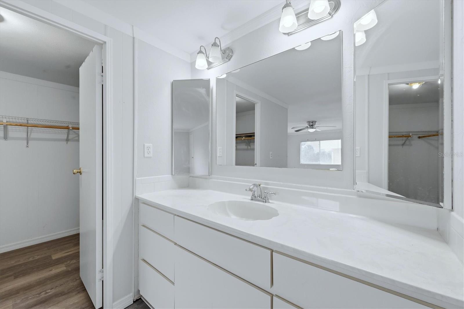 Image 17 of 23 For 3310 Blue Jay Lane