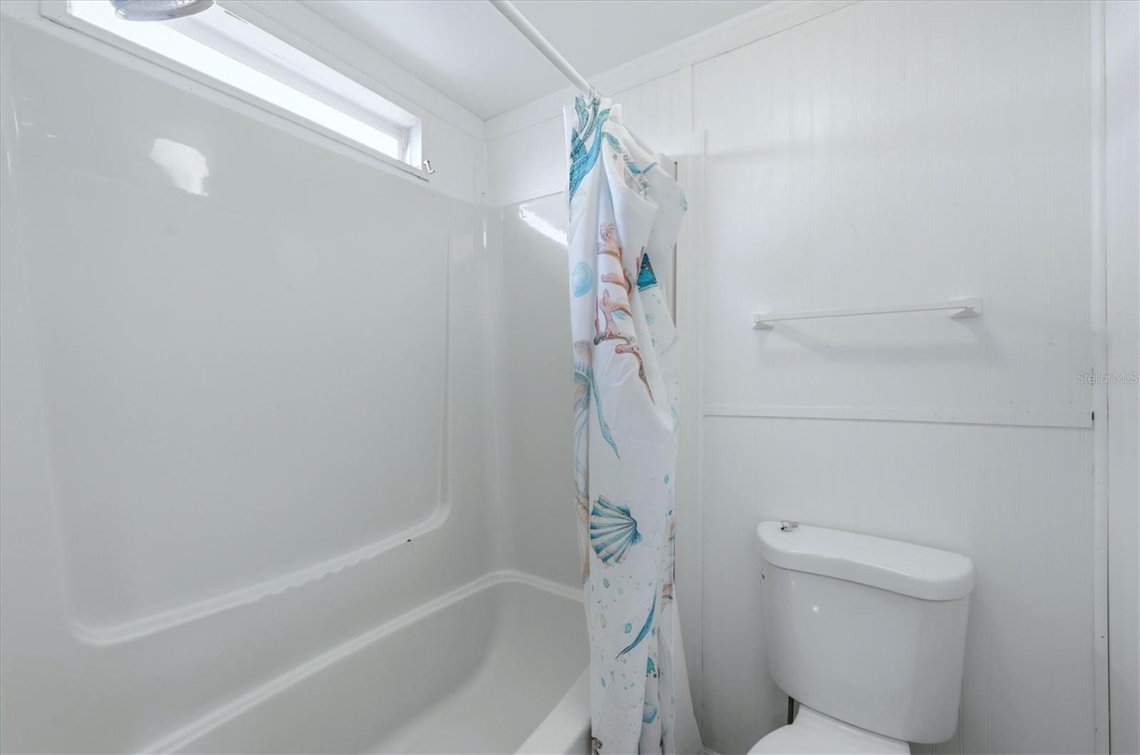 Image 18 of 23 For 3310 Blue Jay Lane