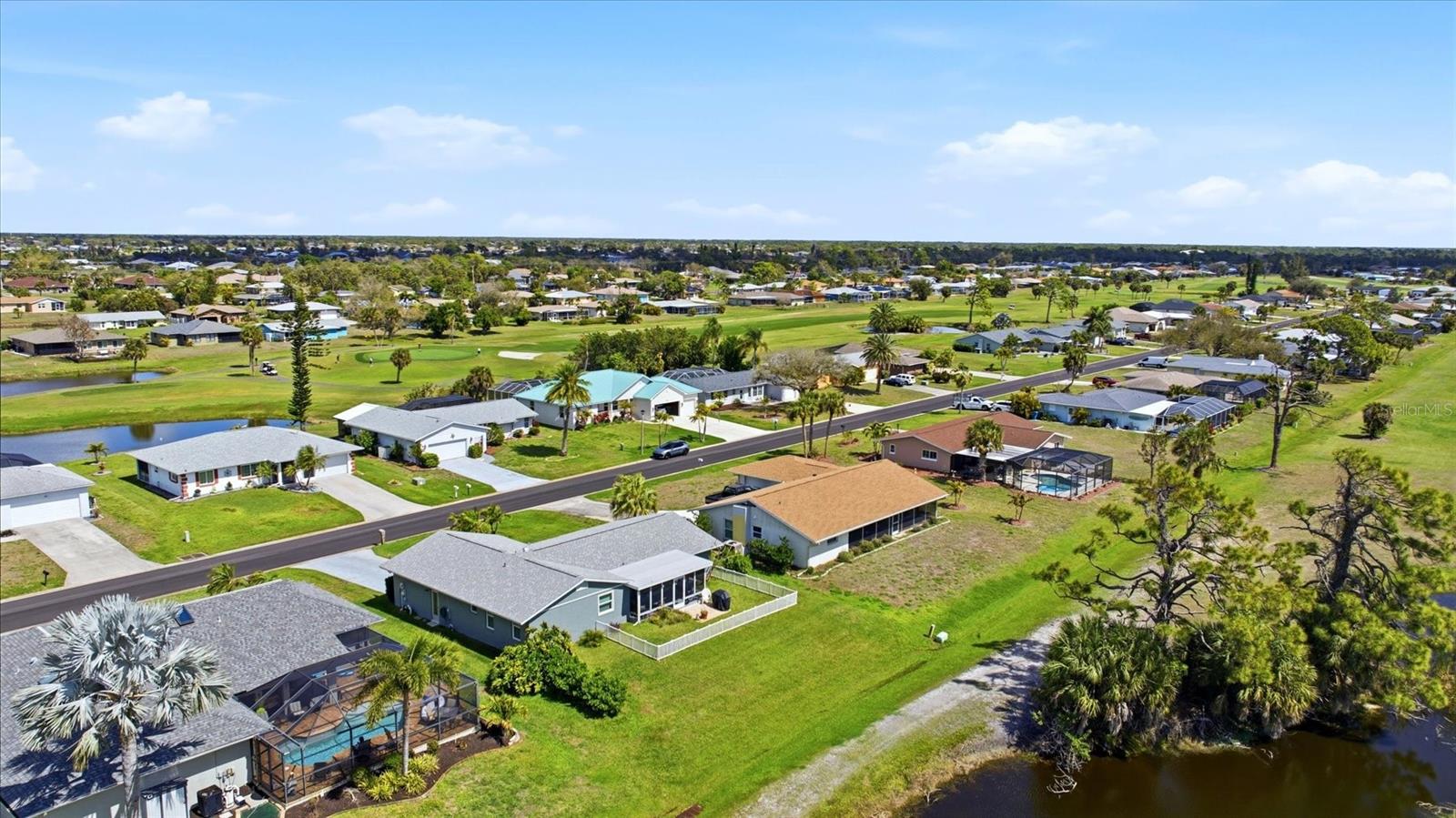 Image 37 of 61 For 47 Oakland Hills Place