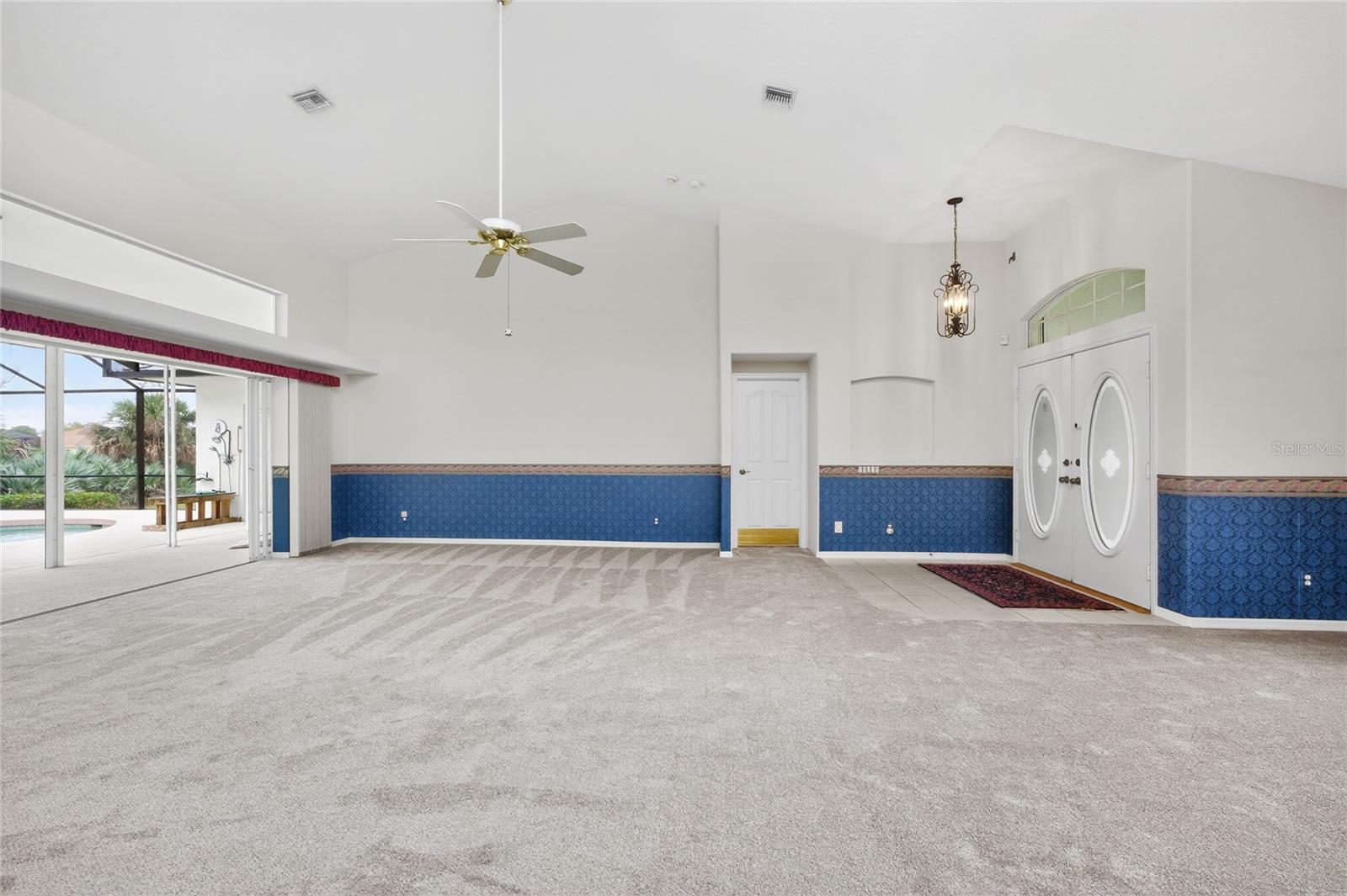 Image 11 of 62 For 11 Leeward Drive