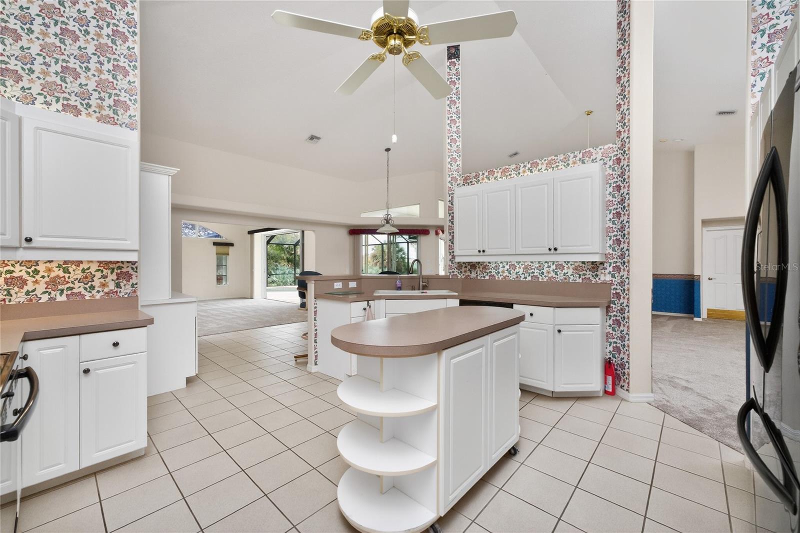 Image 18 of 62 For 11 Leeward Drive