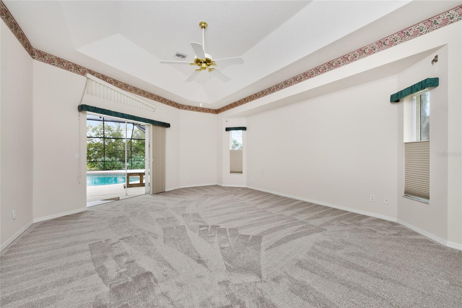 Image 22 of 62 For 11 Leeward Drive