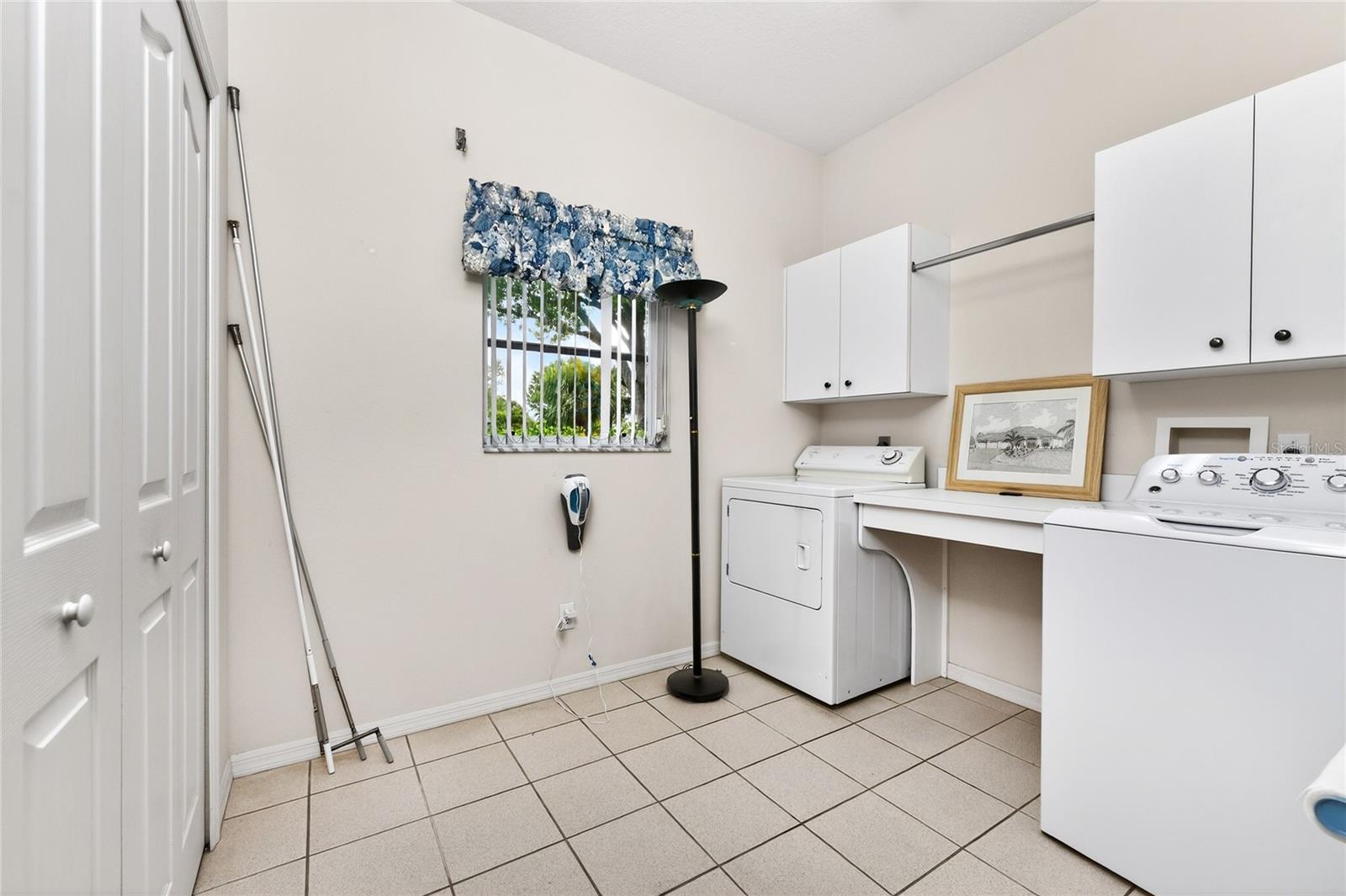 Image 36 of 62 For 11 Leeward Drive