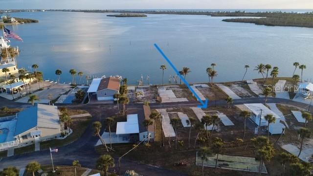 Image 4 of 33 For 7500 Park Pointe Drive 52