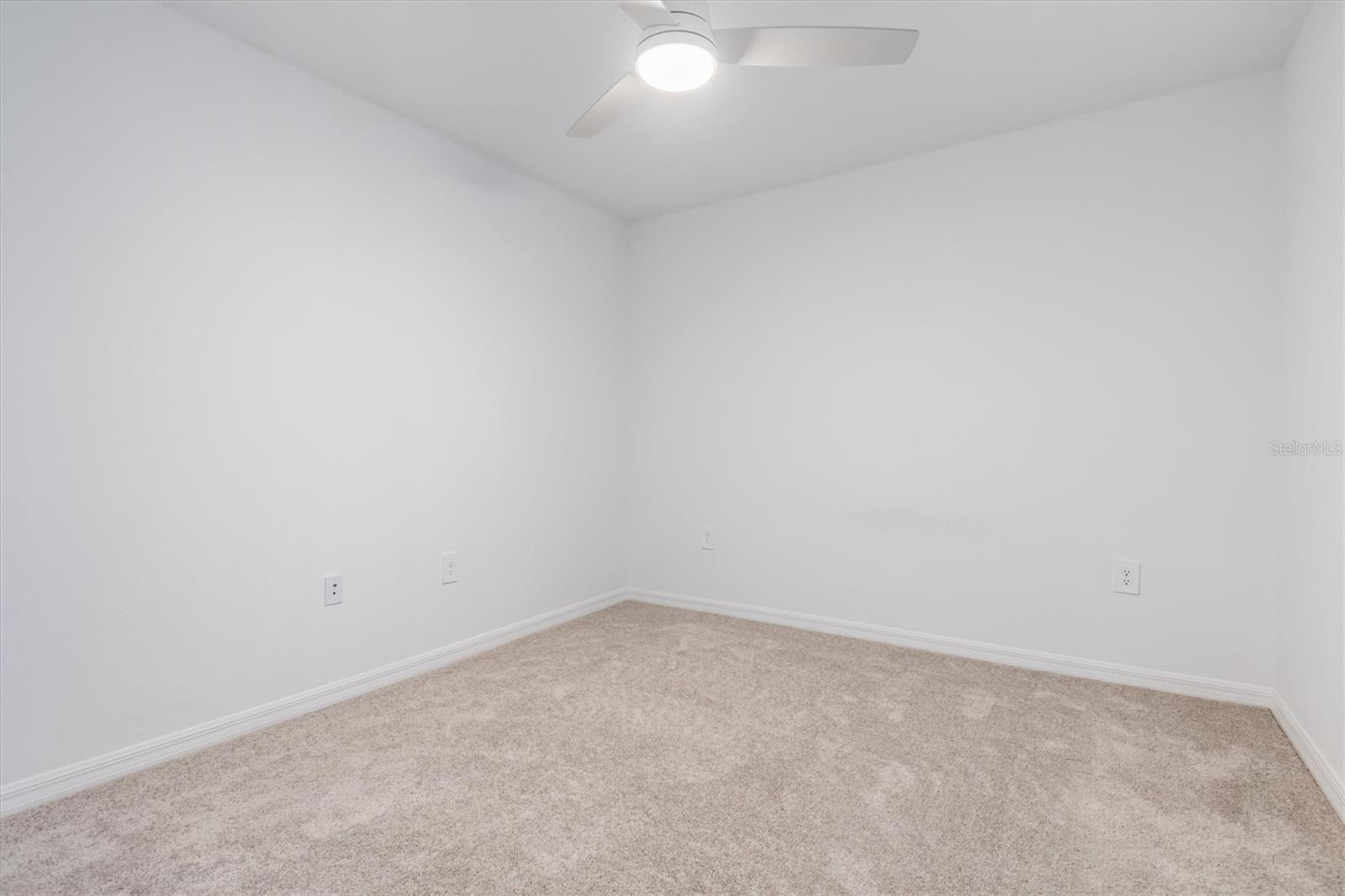 Image 13 of 54 For 17475 Opal Sand Drive 205