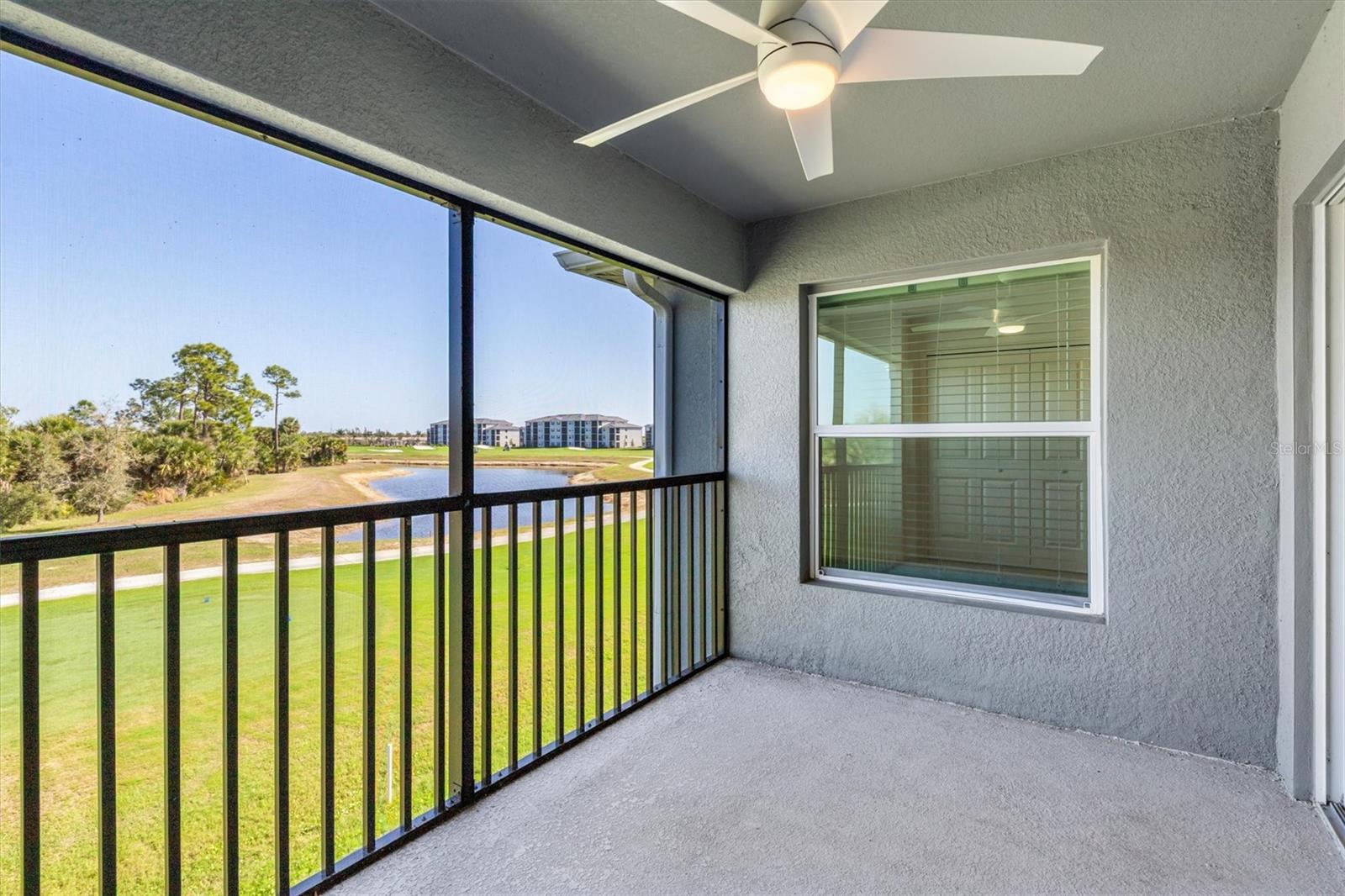 Image 21 of 54 For 17475 Opal Sand Drive 205