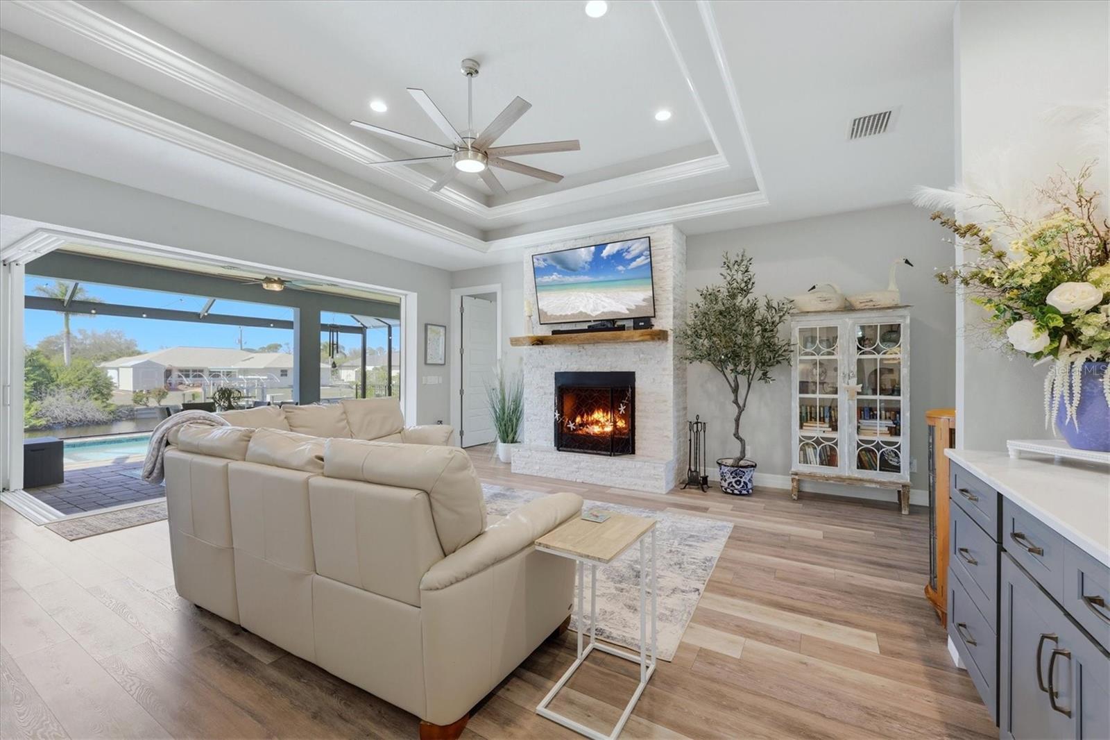 Image 11 of 51 For 1022 Beekman Circle