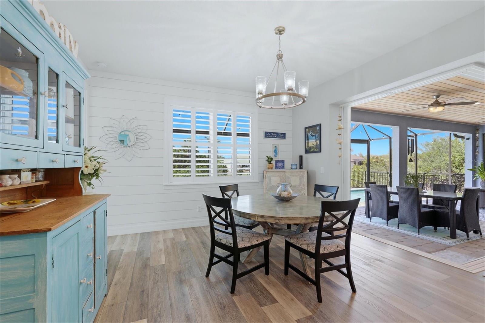 Image 15 of 51 For 1022 Beekman Circle