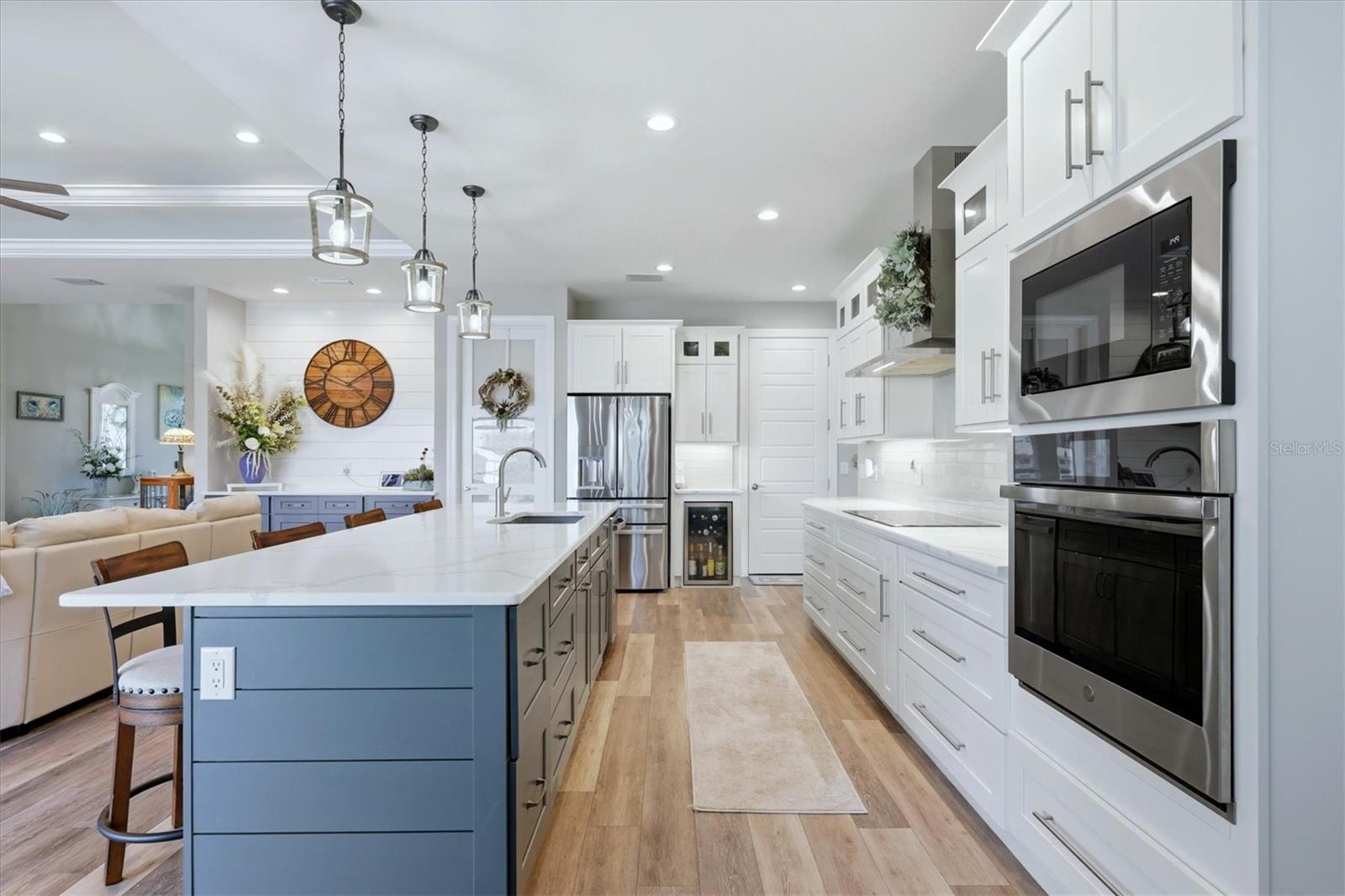 Image 17 of 51 For 1022 Beekman Circle