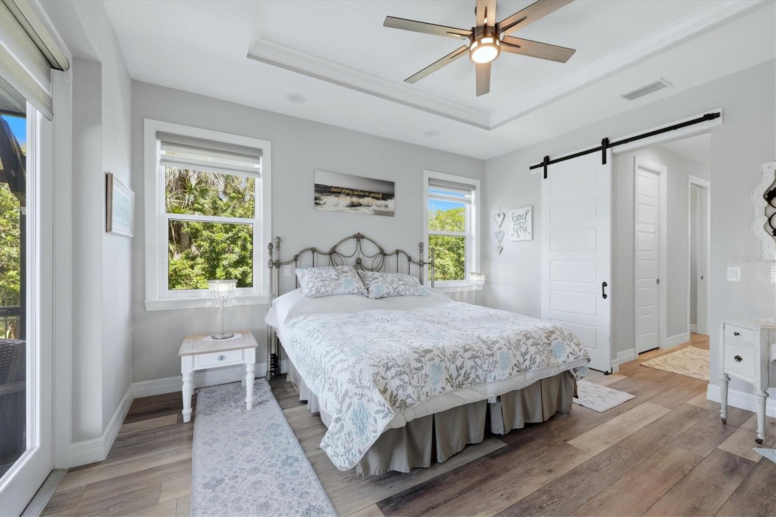 Image 24 of 51 For 1022 Beekman Circle