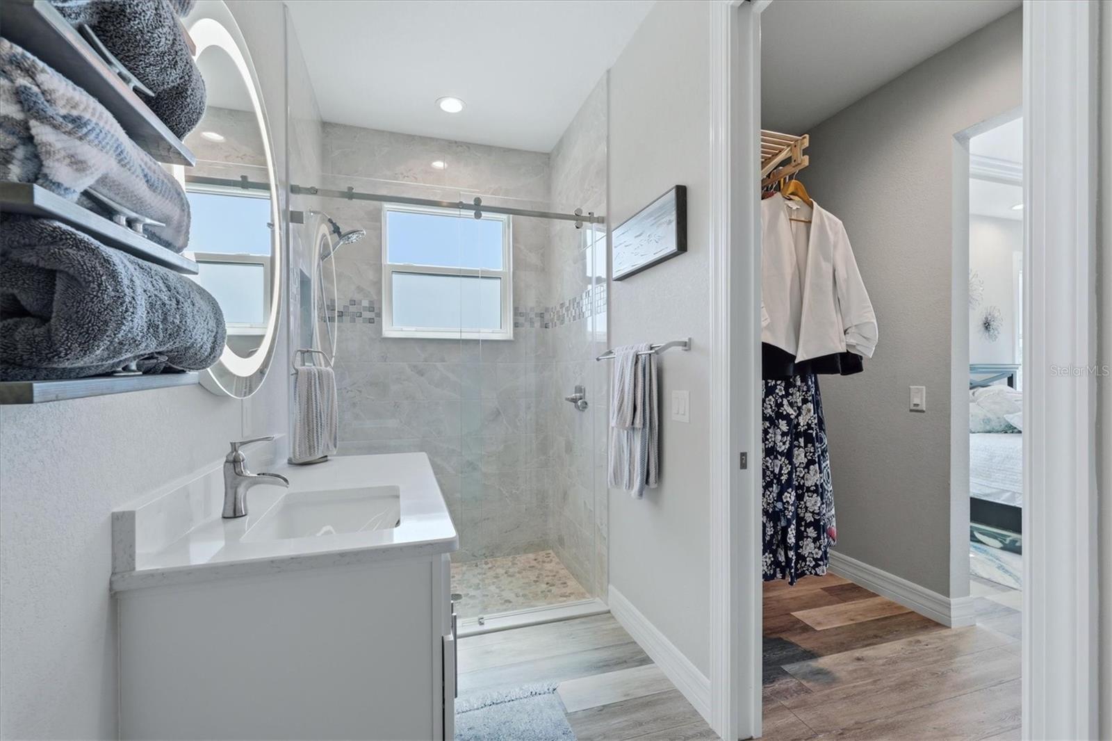 Image 33 of 51 For 1022 Beekman Circle