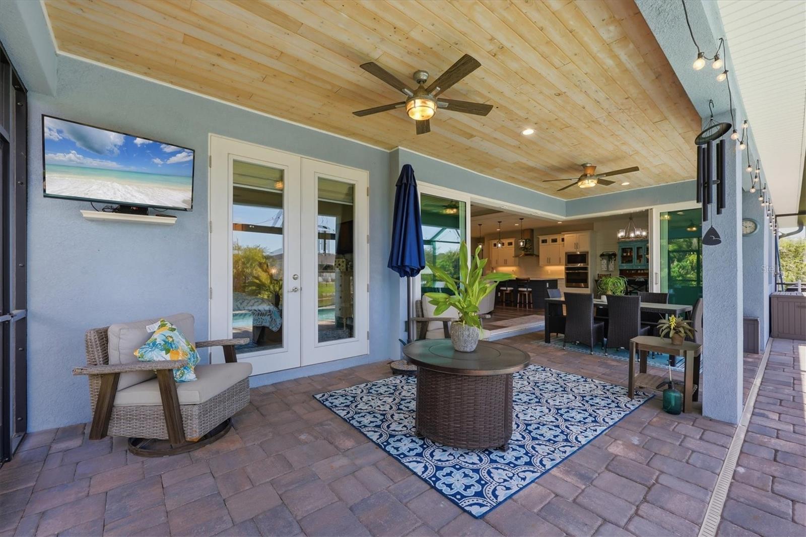 Image 37 of 51 For 1022 Beekman Circle