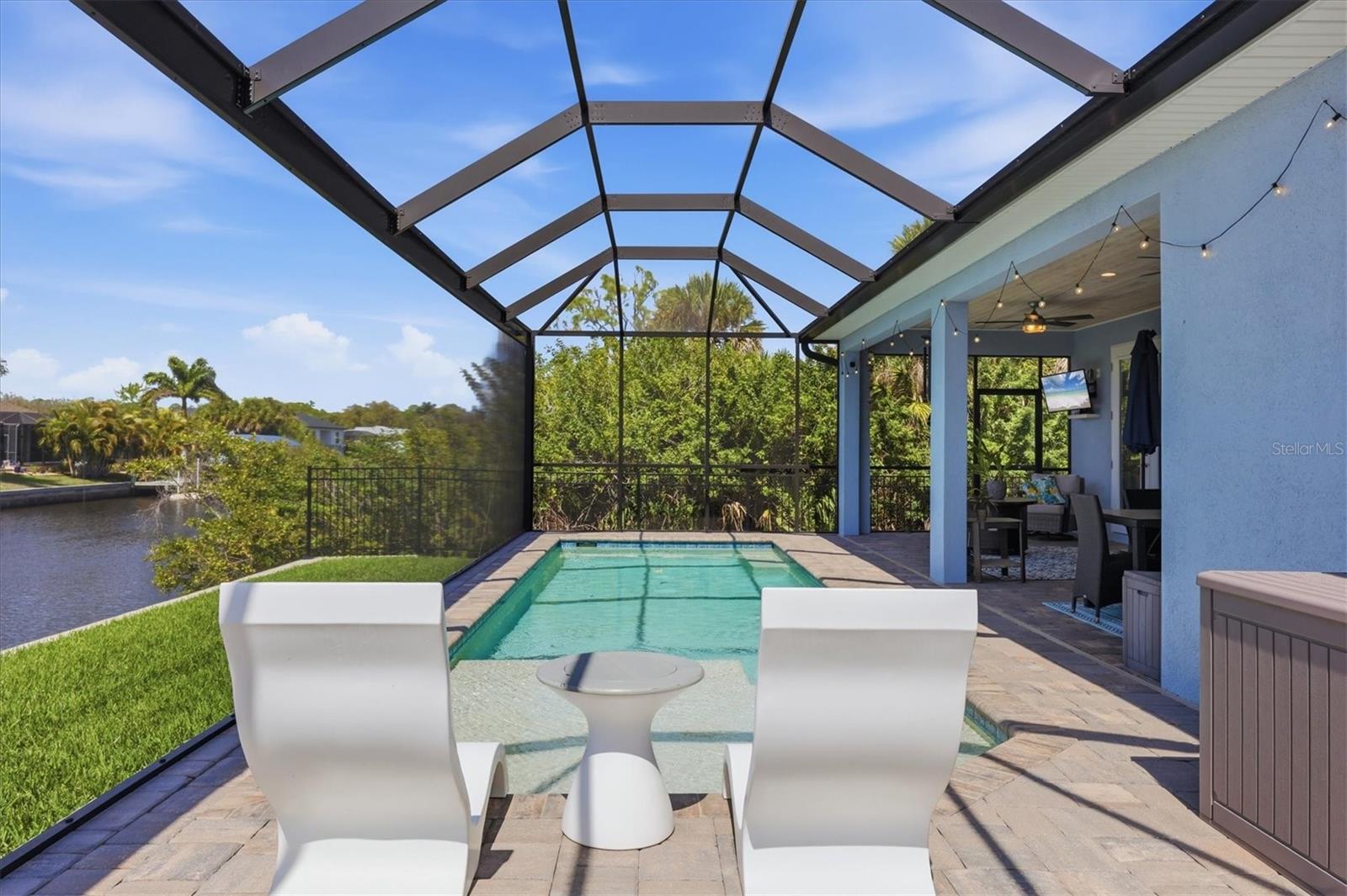 Image 40 of 51 For 1022 Beekman Circle