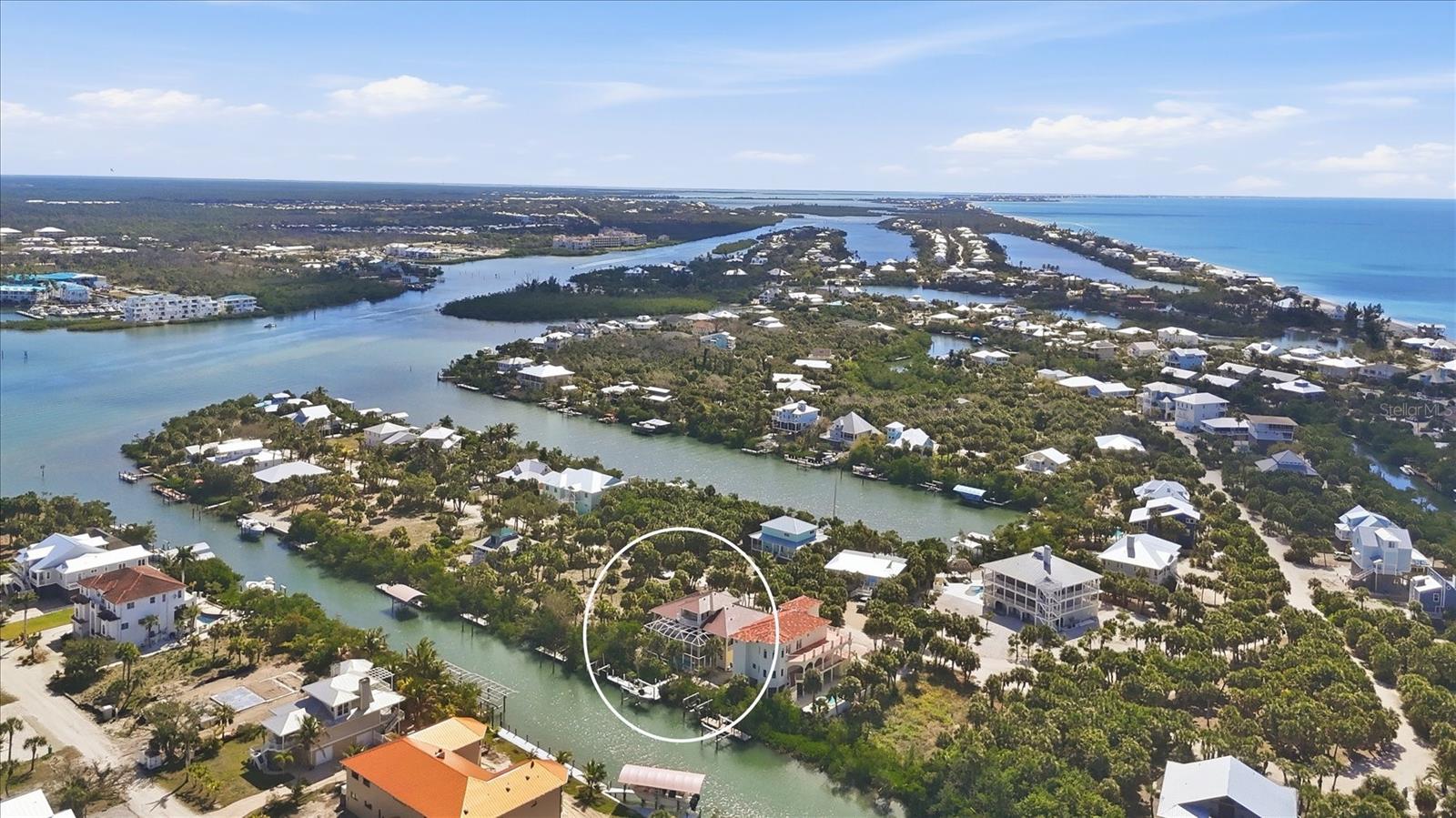 Image 4 of 55 For 65 Palm Drive