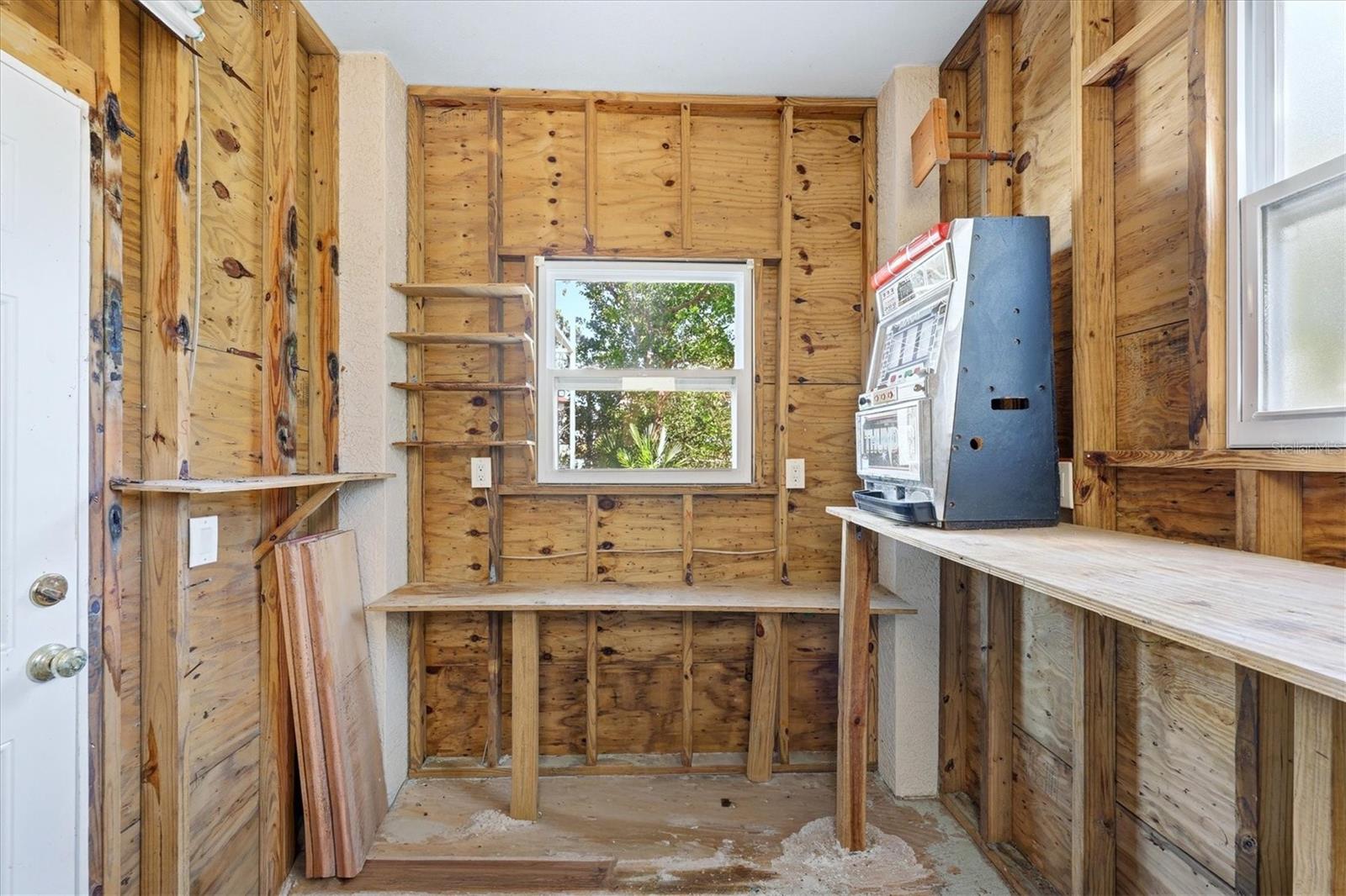 Image 44 of 55 For 65 Palm Drive