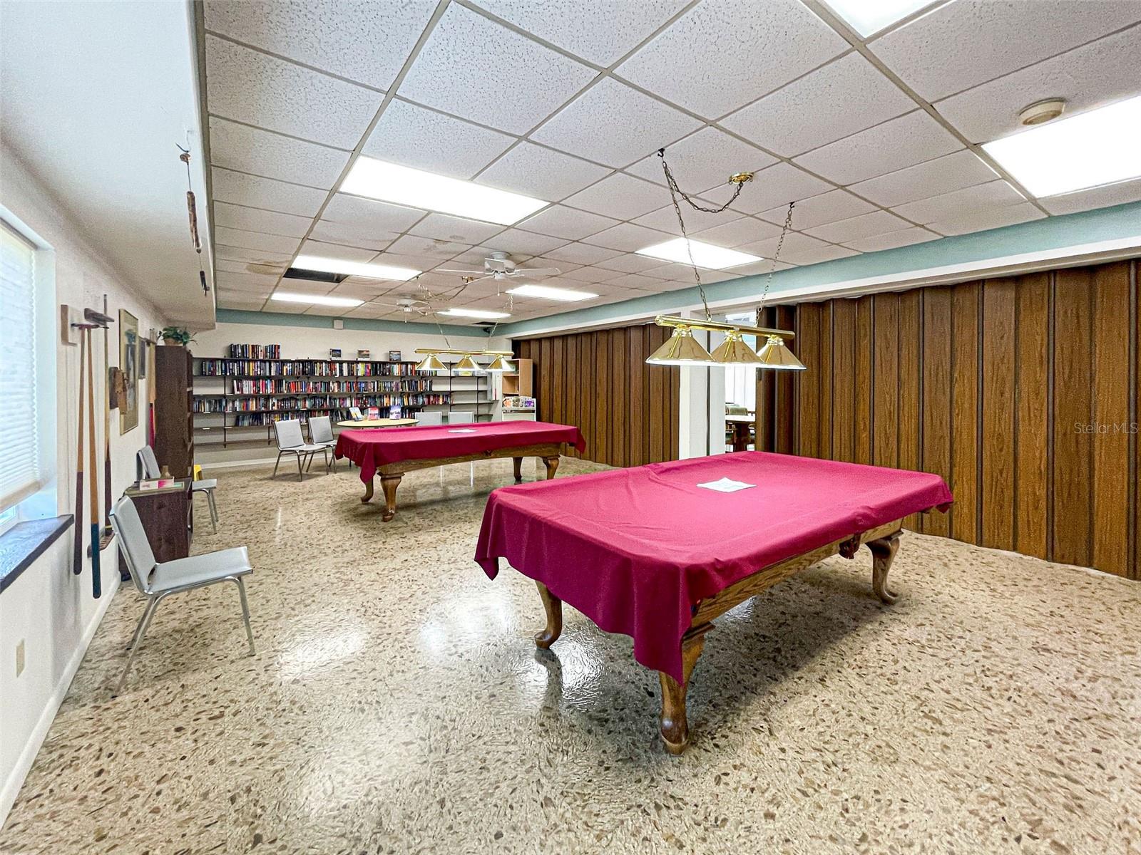 Image 47 of 63 For 631 Foxwood Boulevard 256