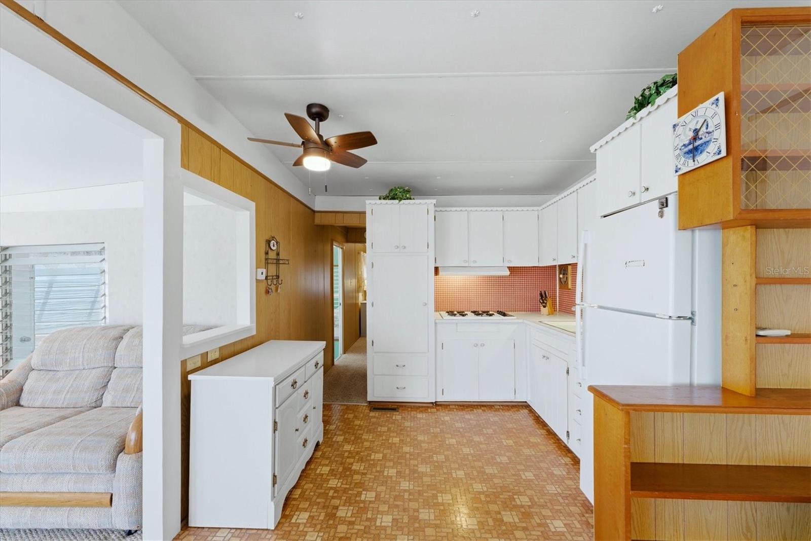 Image 11 of 37 For 774 Baja Viejo