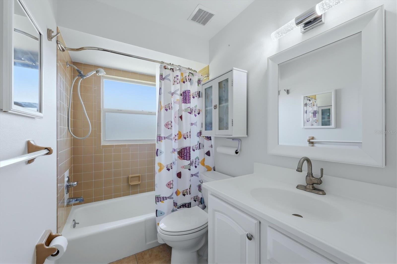 Image 22 of 42 For 874 Harvard Street