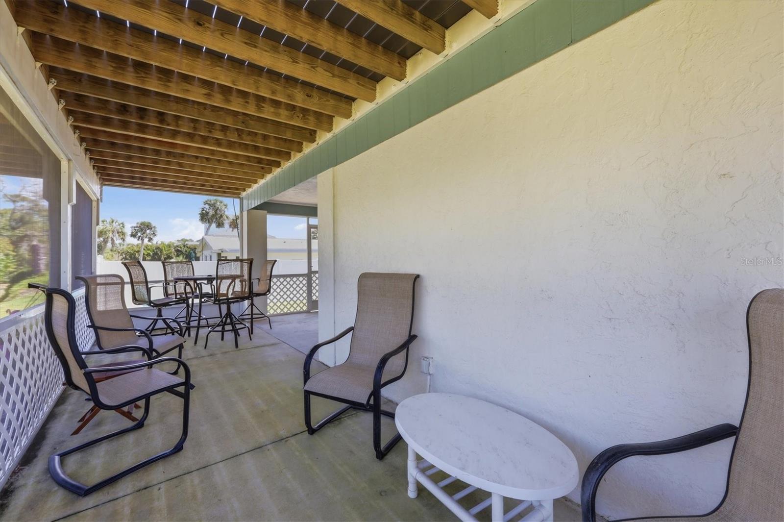 Image 28 of 42 For 874 Harvard Street