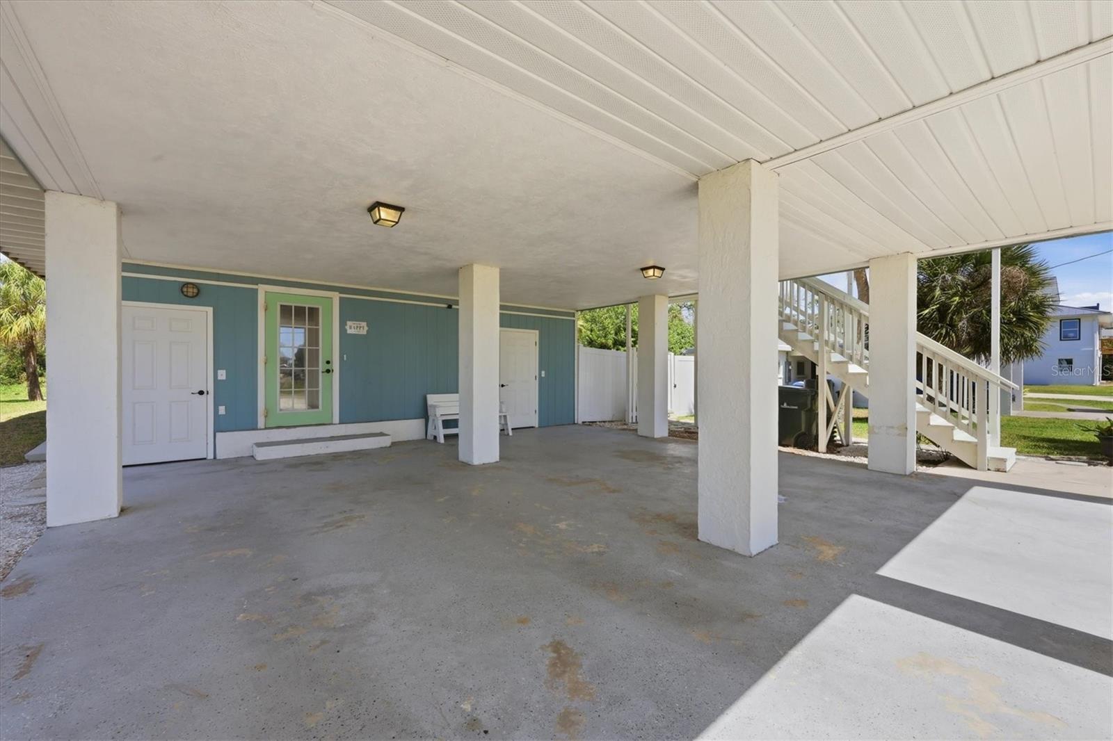 Image 31 of 42 For 874 Harvard Street