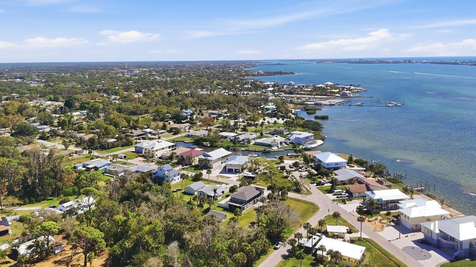 Image 39 of 42 For 874 Harvard Street