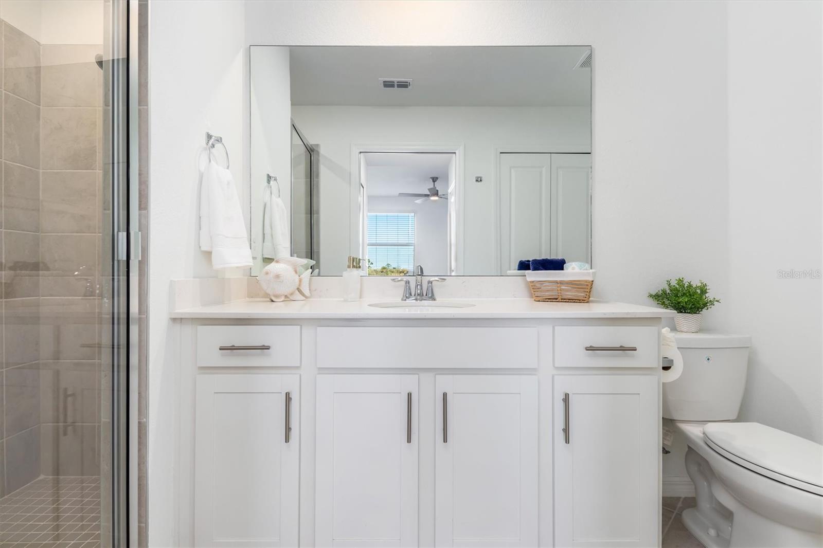 Image 13 of 56 For 17565 Opal Sand Drive 201