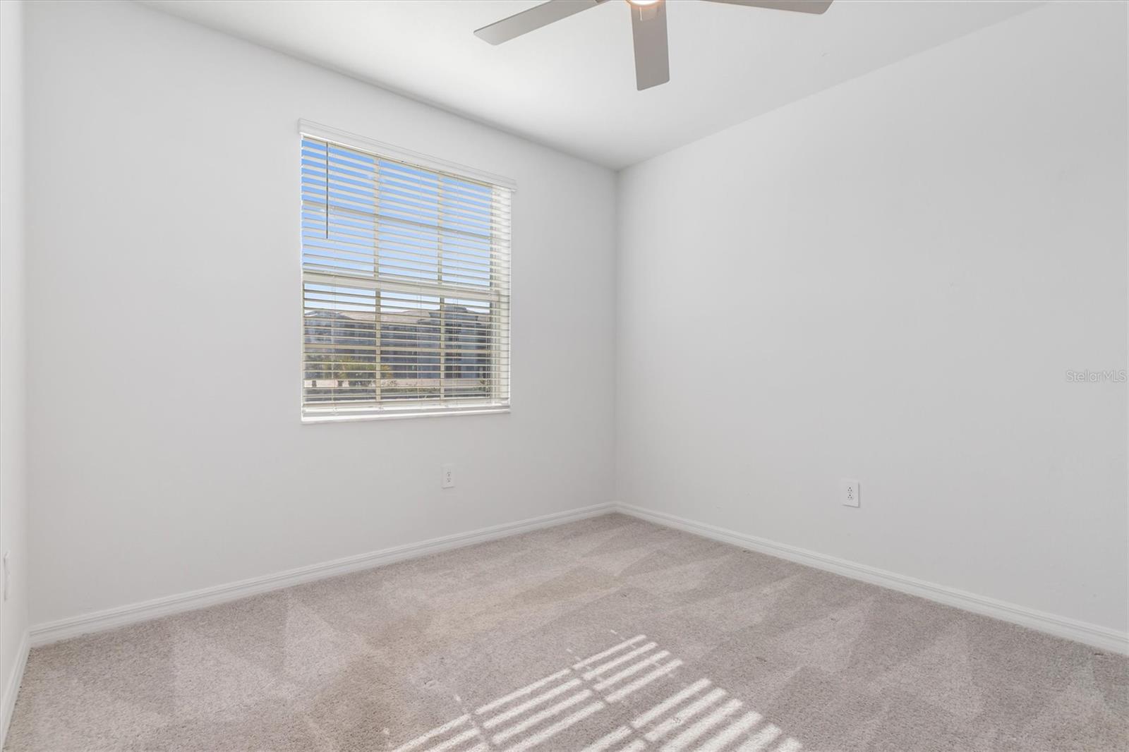 Image 16 of 56 For 17565 Opal Sand Drive 201