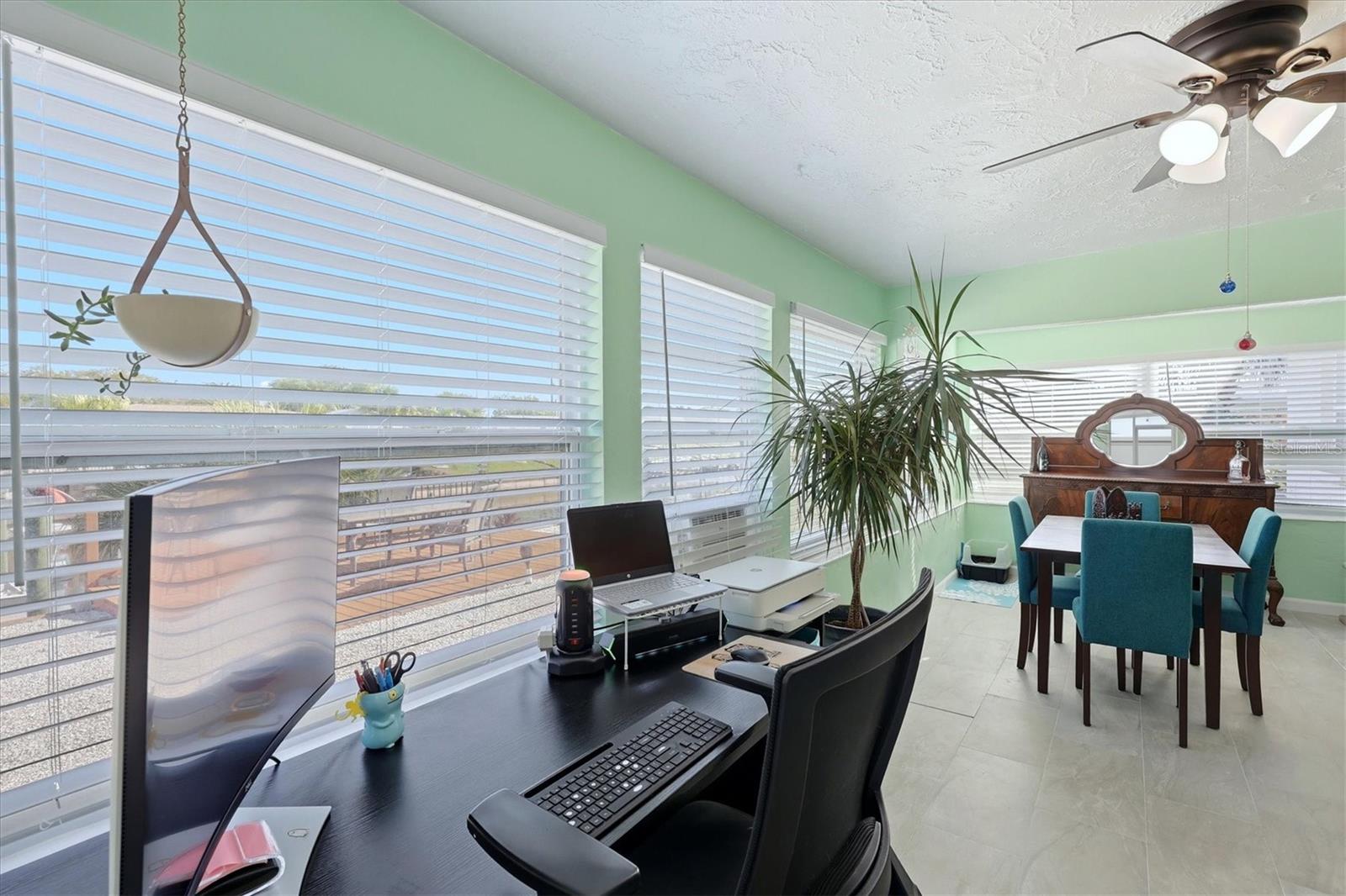 Image 13 of 51 For 866 6th Street