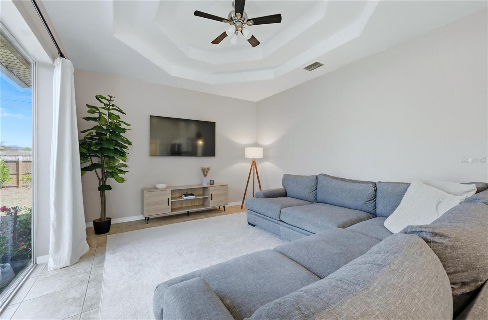 Image 14 of 32 For 1470 Fairless Road