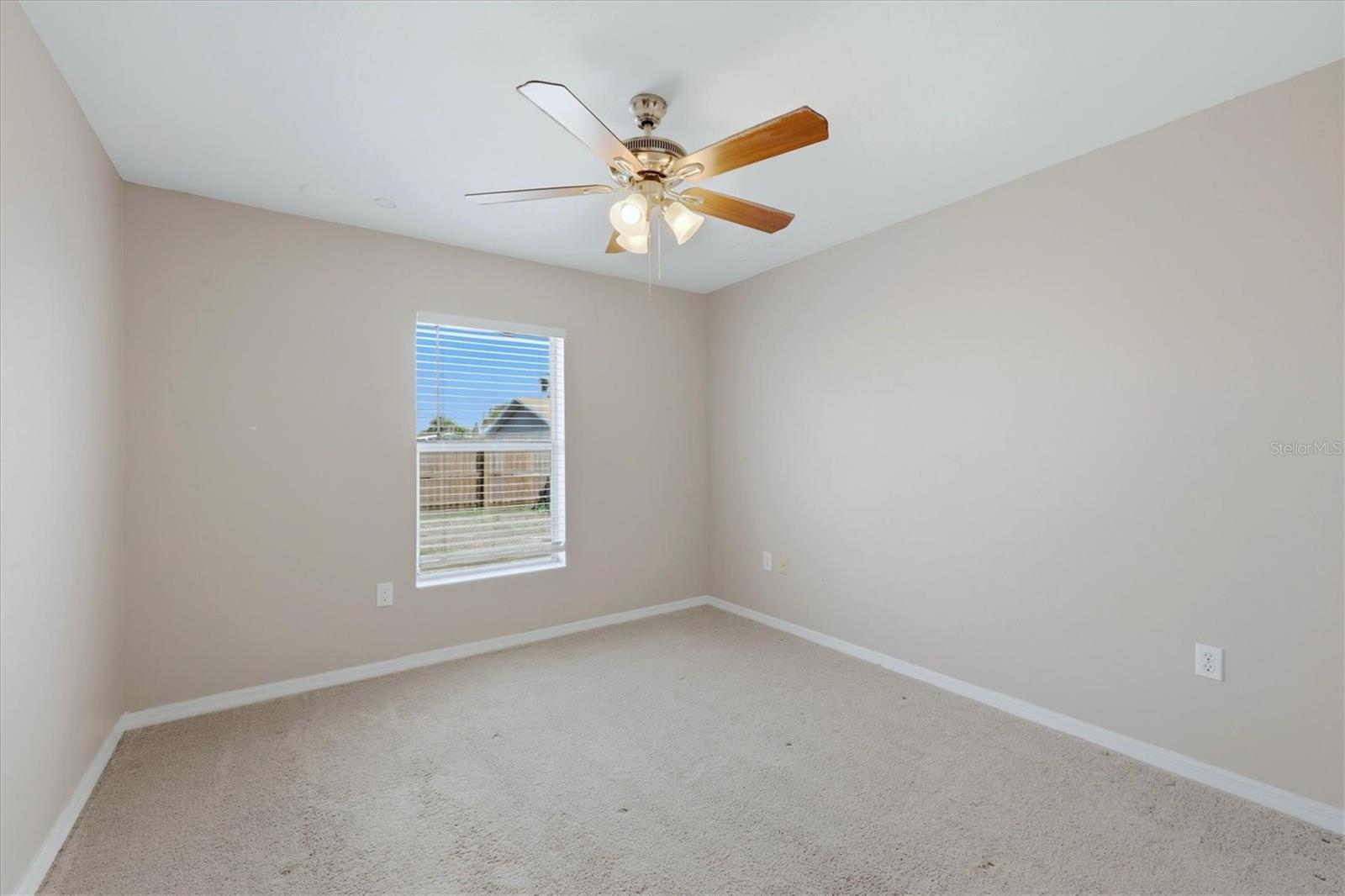 Image 23 of 32 For 1470 Fairless Road