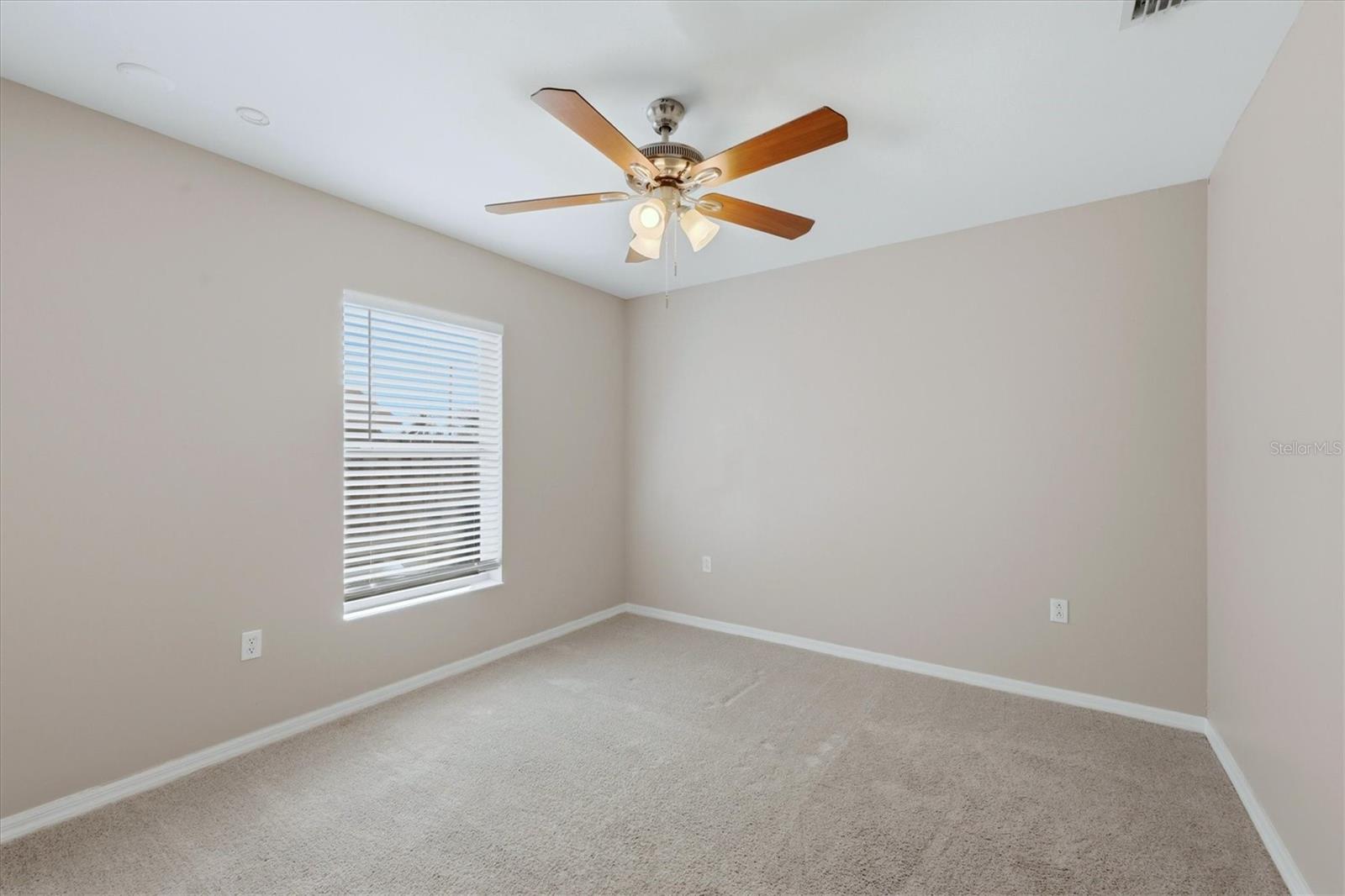 Image 27 of 32 For 1470 Fairless Road