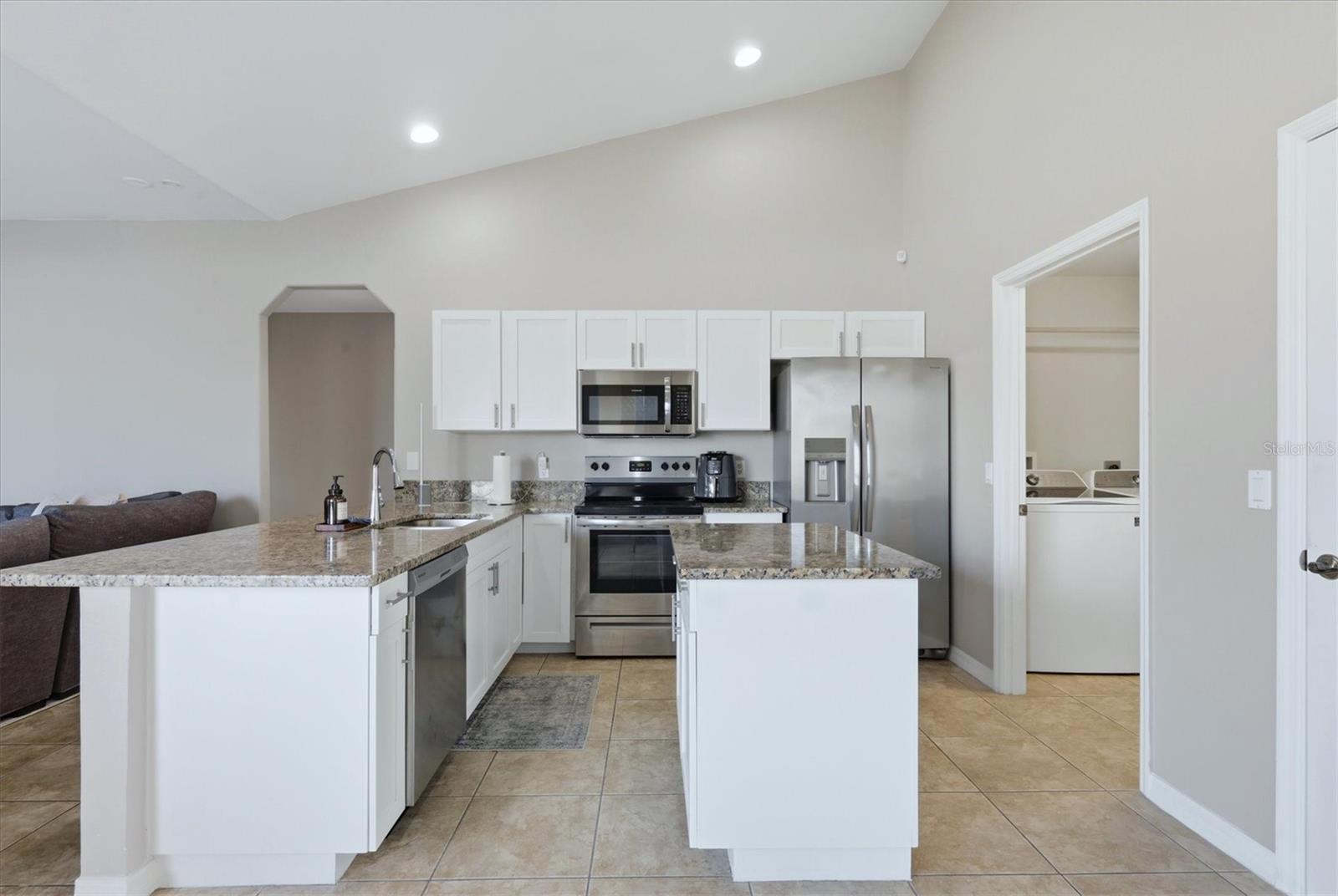 Image 9 of 32 For 1470 Fairless Road