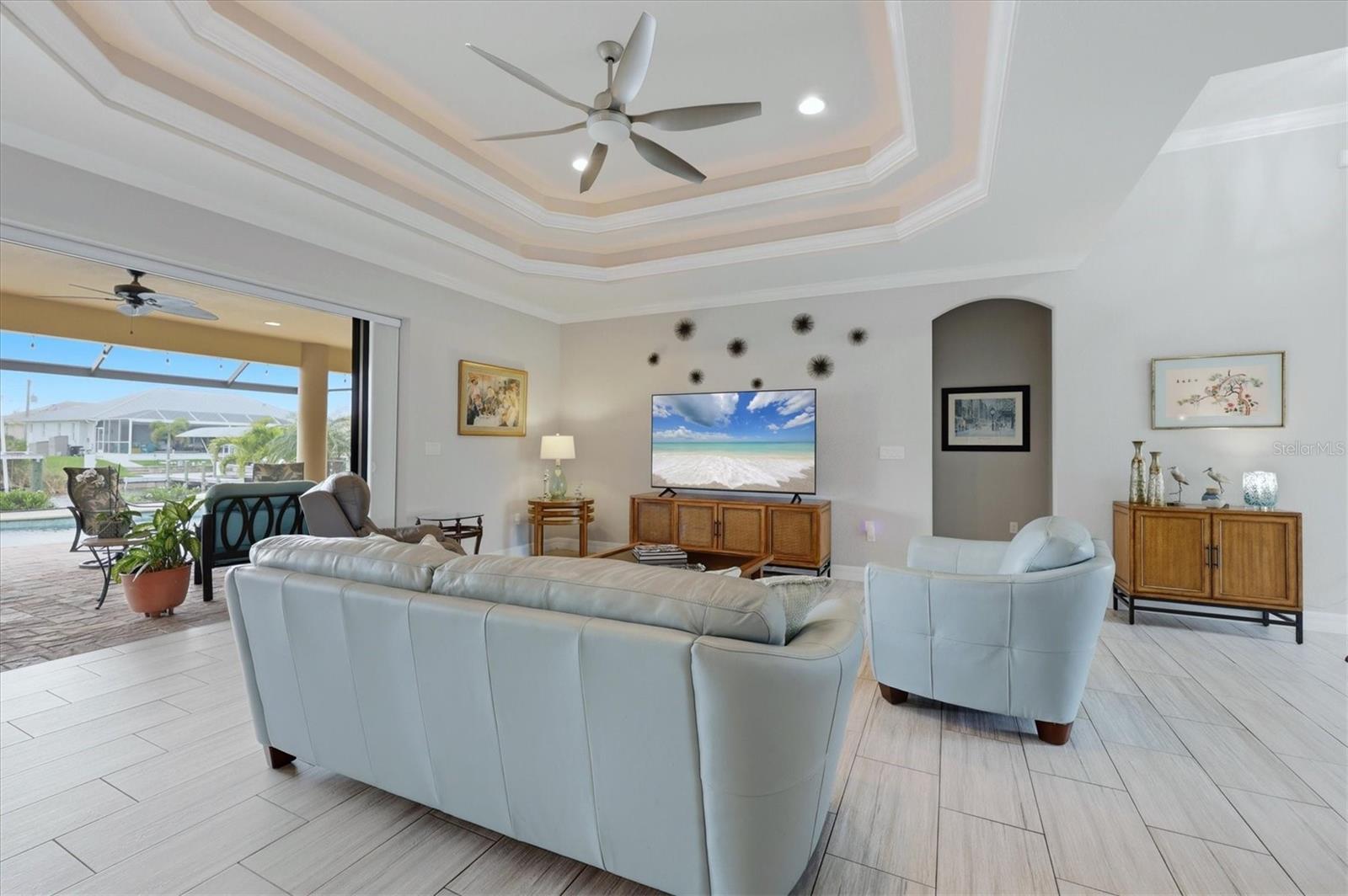 Image 24 of 89 For 15260 Leipzig Circle