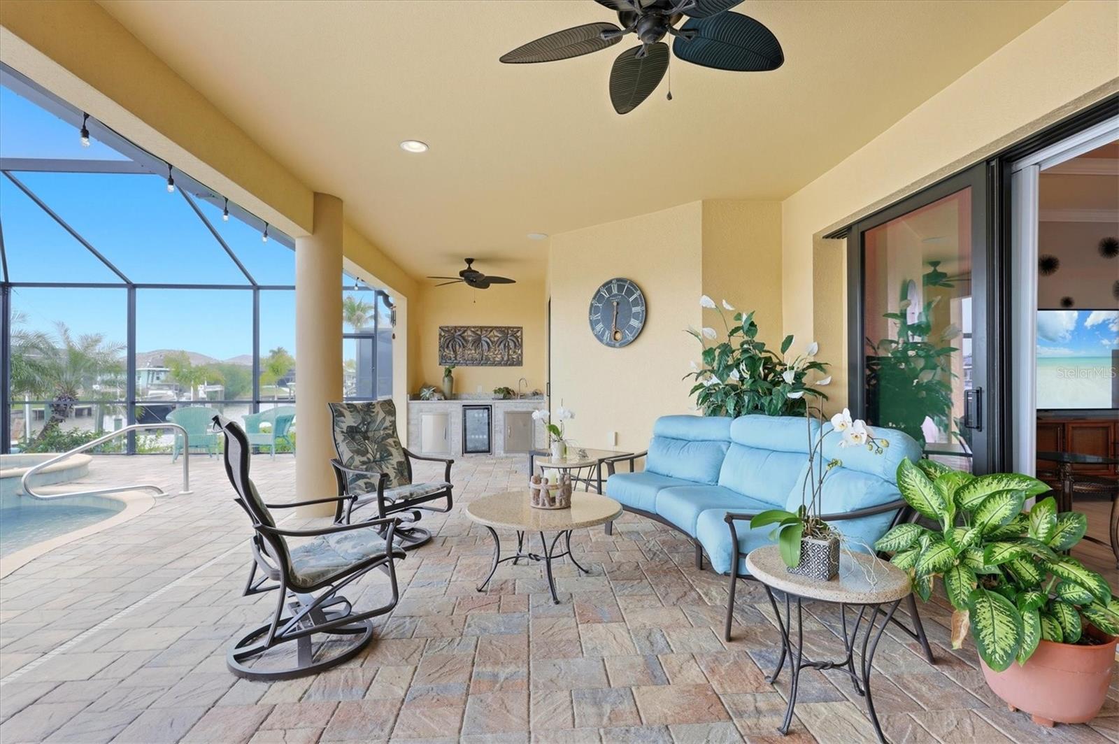 Image 40 of 89 For 15260 Leipzig Circle