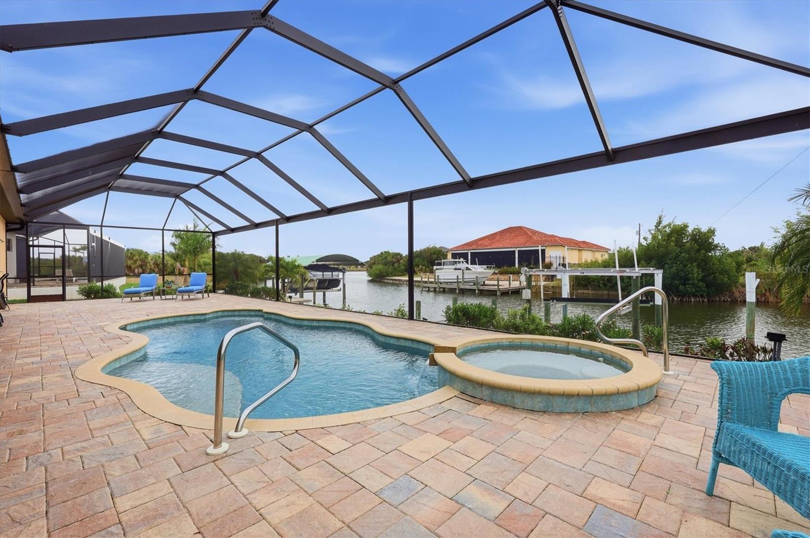 Image 45 of 89 For 15260 Leipzig Circle