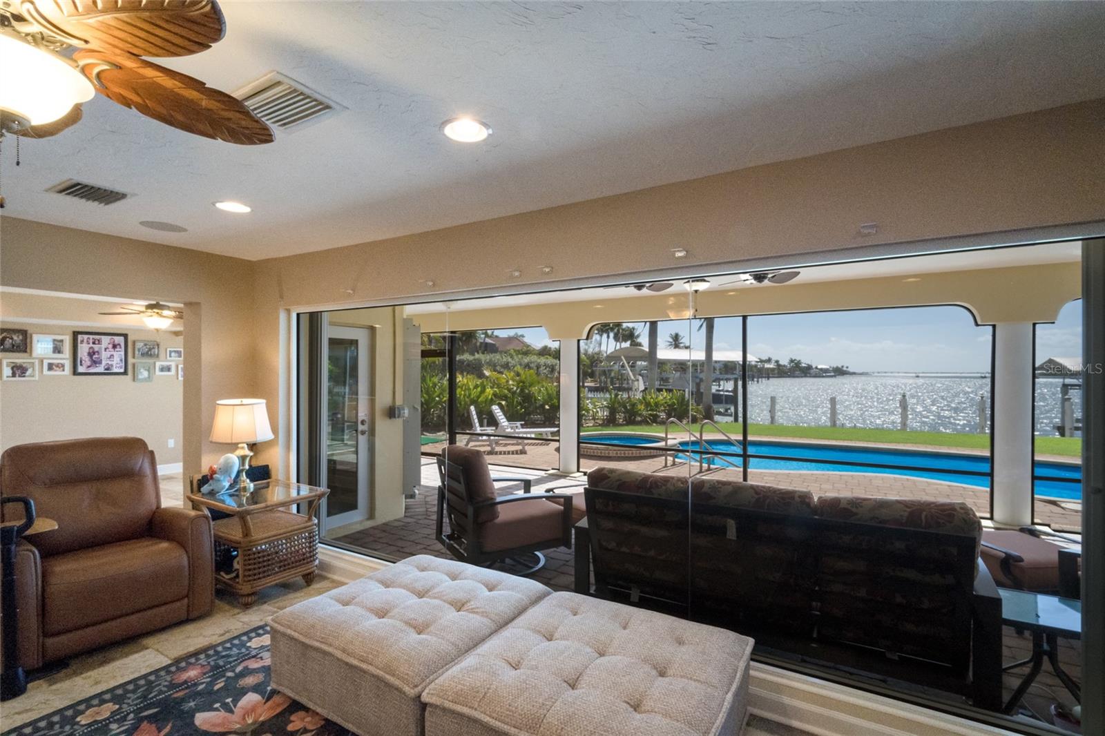 Image 18 of 63 For 90 Buccaneer Bend