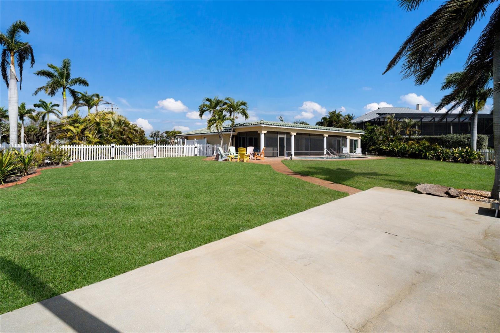 Image 51 of 63 For 90 Buccaneer Bend