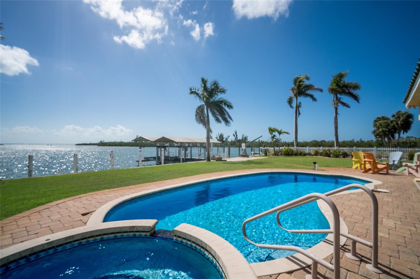 Image 57 of 63 For 90 Buccaneer Bend