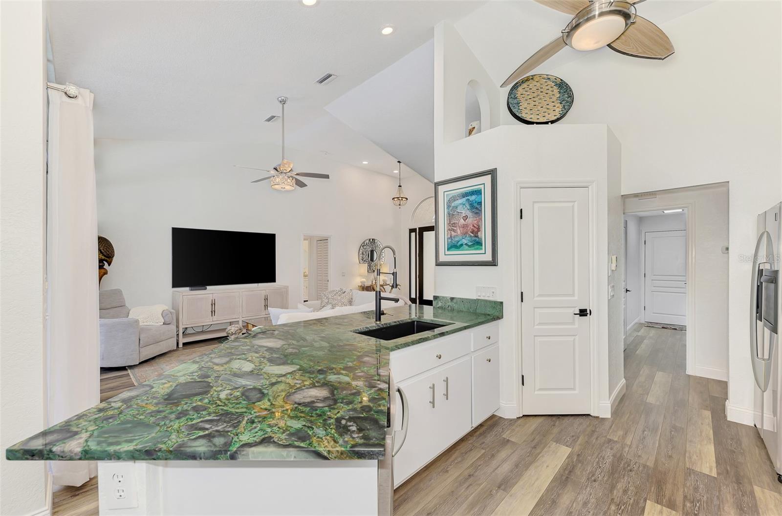 Image 27 of 93 For 14518 Bridgeview Lane