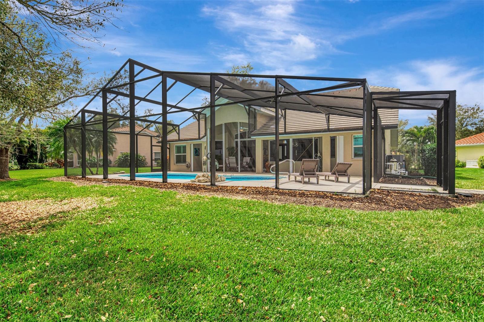 Image 59 of 93 For 14518 Bridgeview Lane